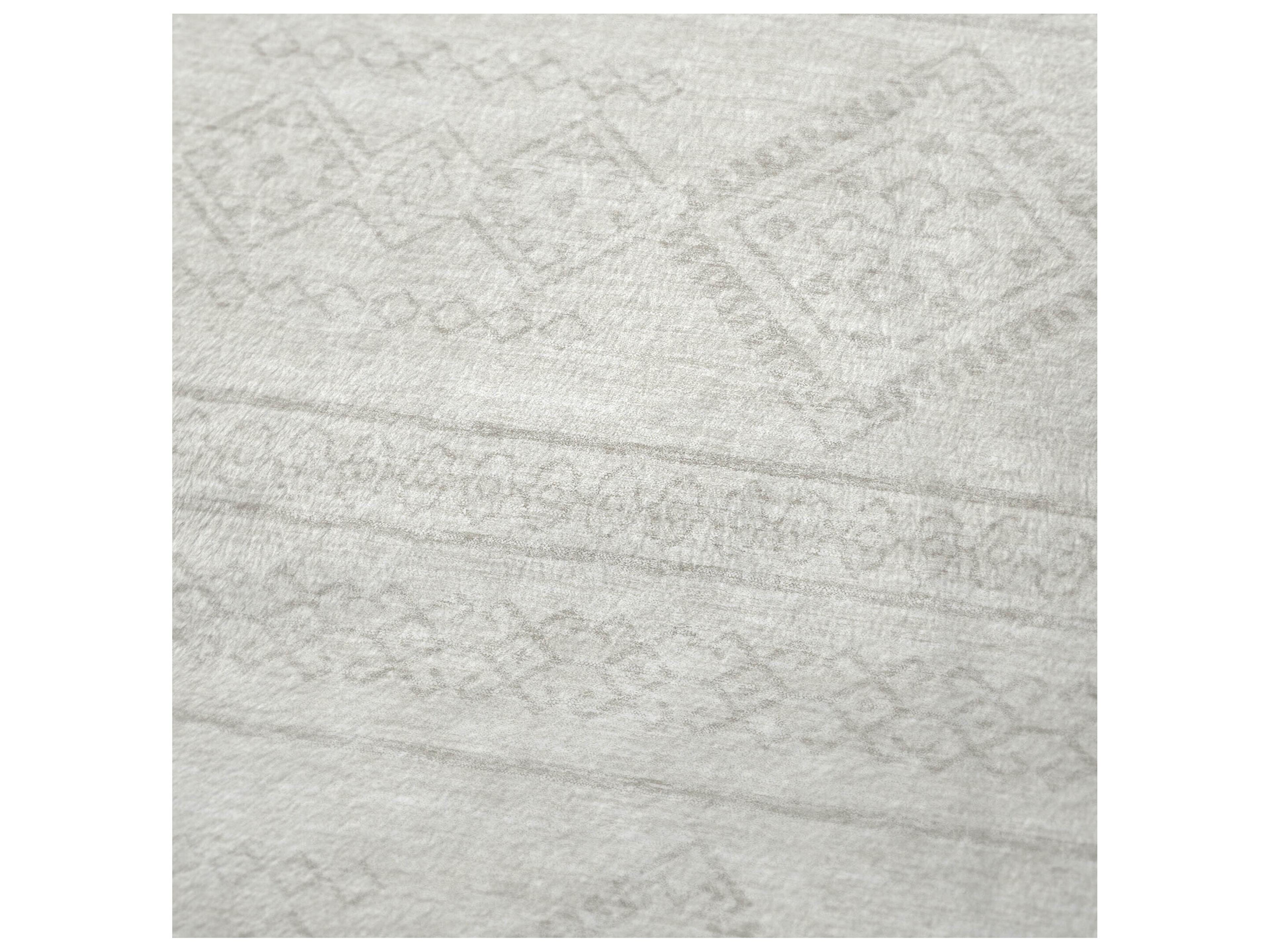 Dalyn Sherpa Ivory Polyester Throw