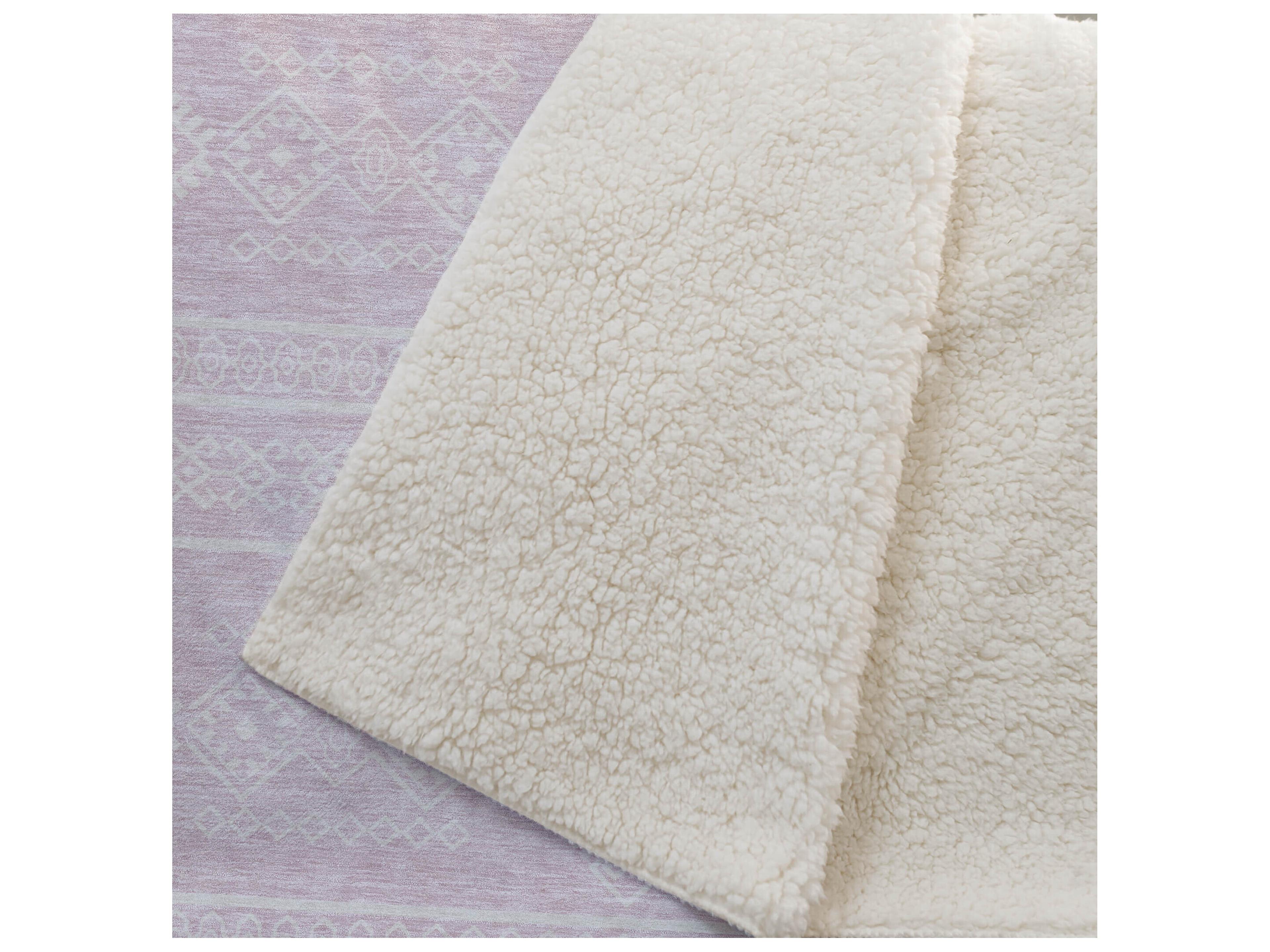 Dalyn Sherpa Pink Polyester Throw