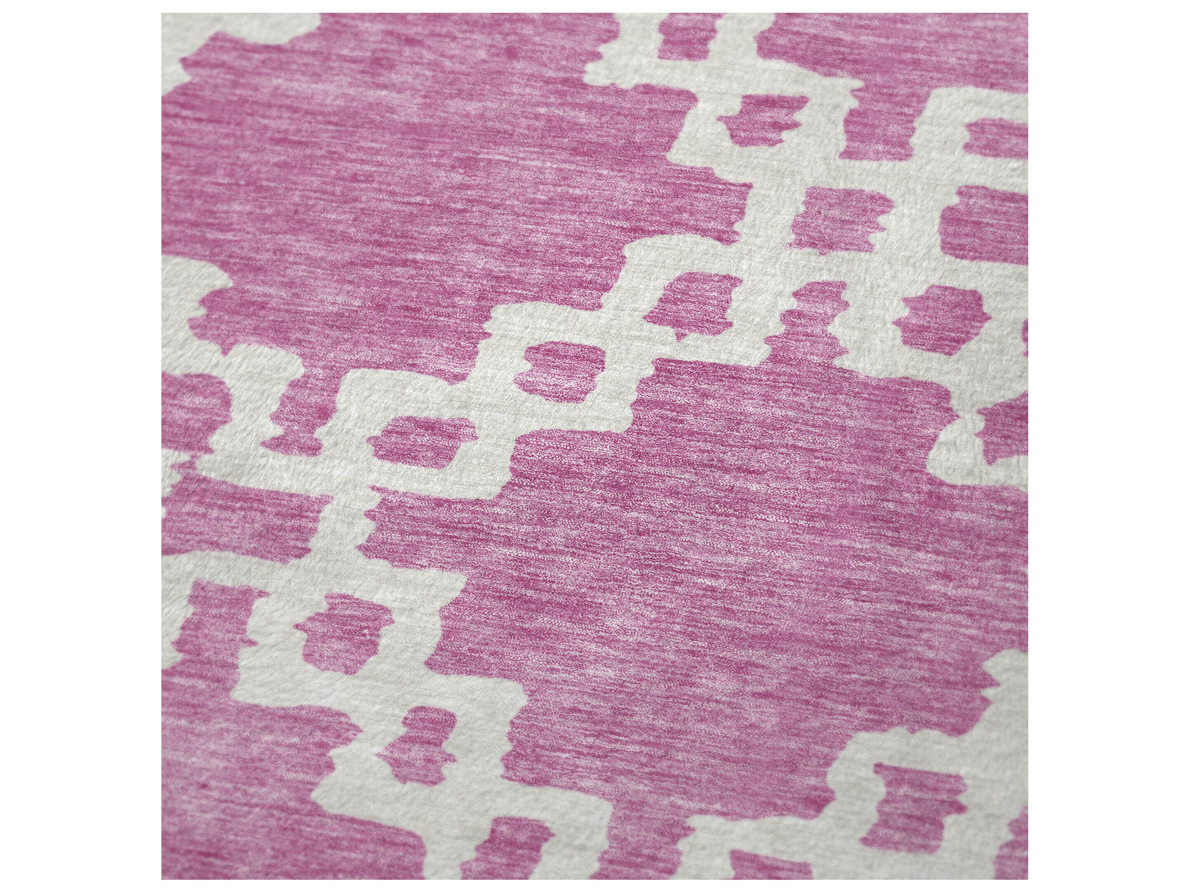 Dalyn Sherpa Pink Polyester Throw