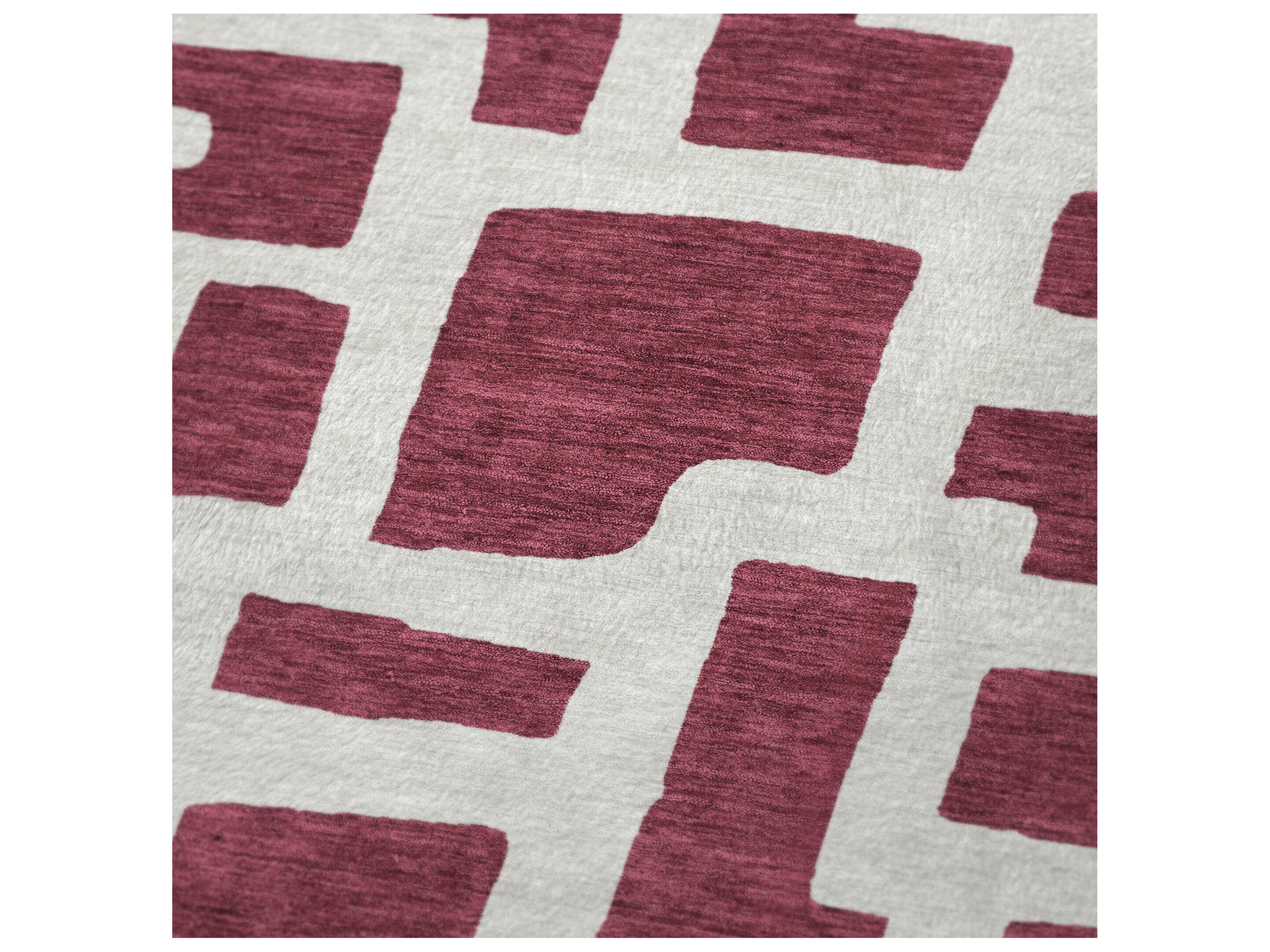 Dalyn Sherpa Red Polyester Throw