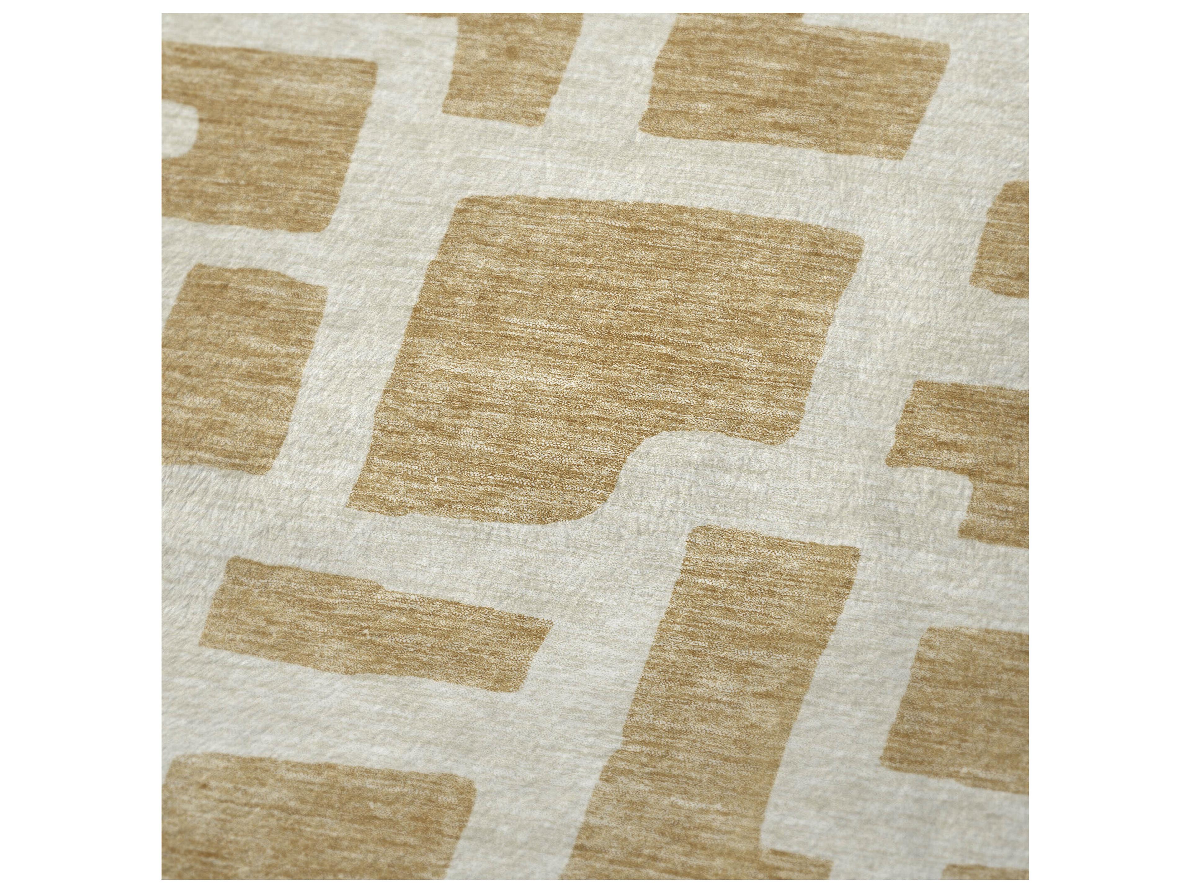 Dalyn Sherpa Gold Polyester Throw