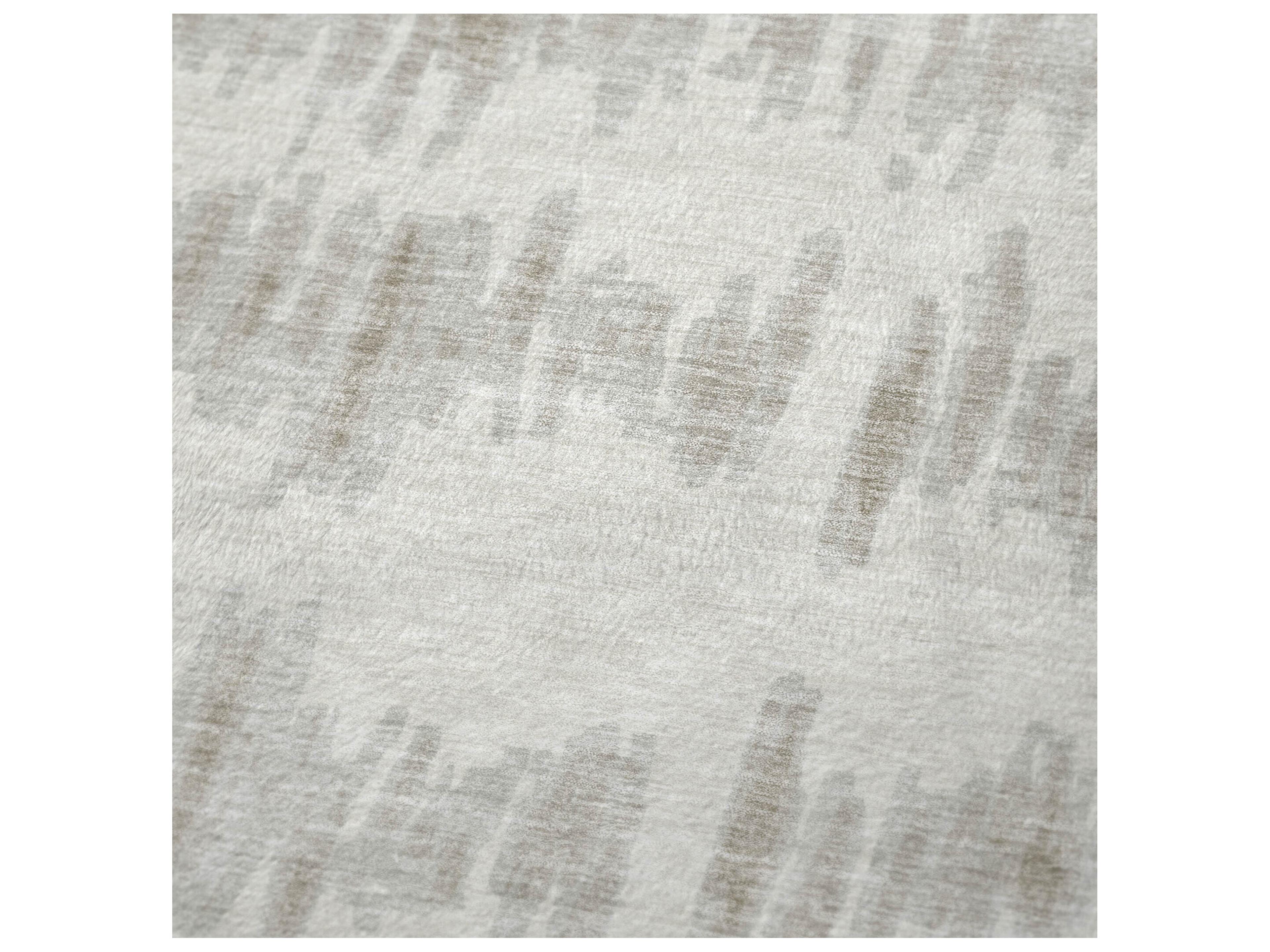 Dalyn Sherpa Ivory Polyester Throw