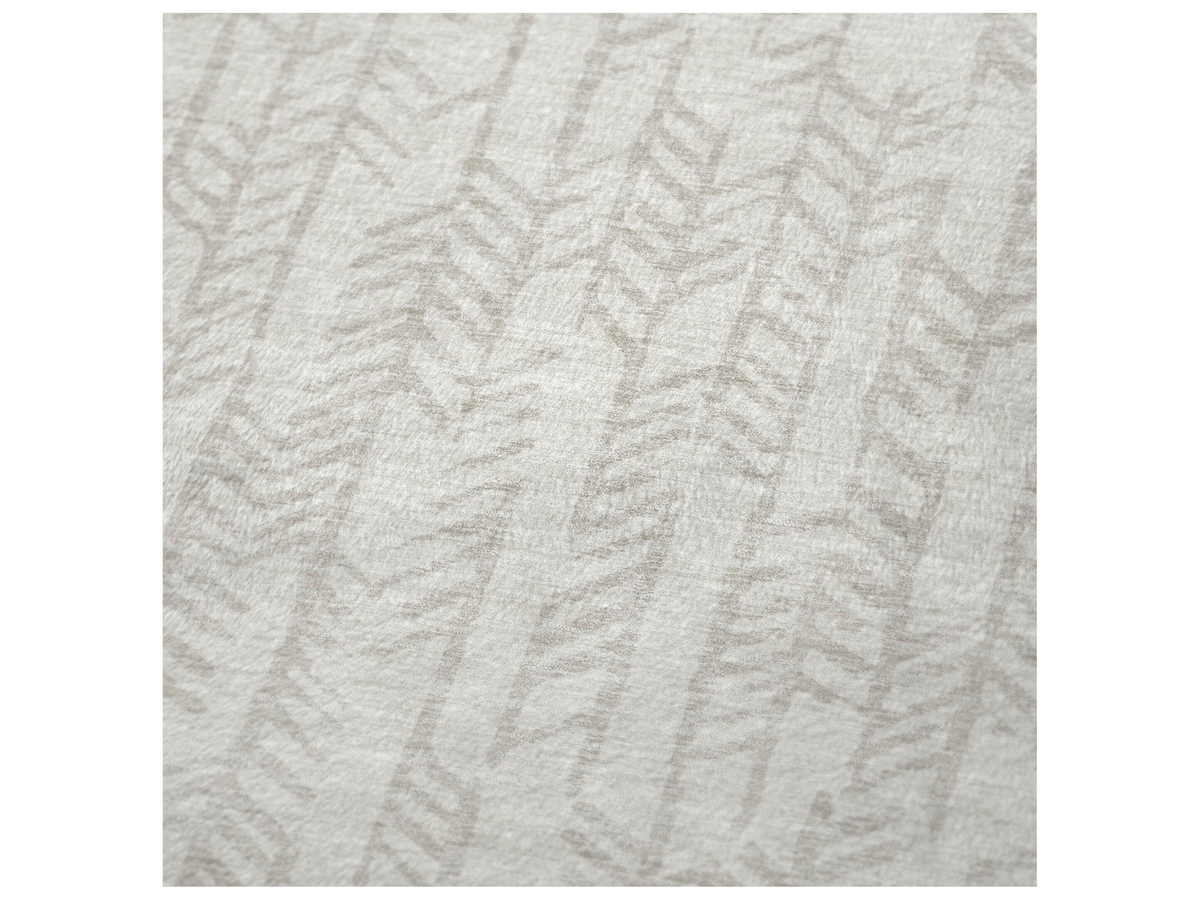 Dalyn Sherpa Ivory Polyester Throw