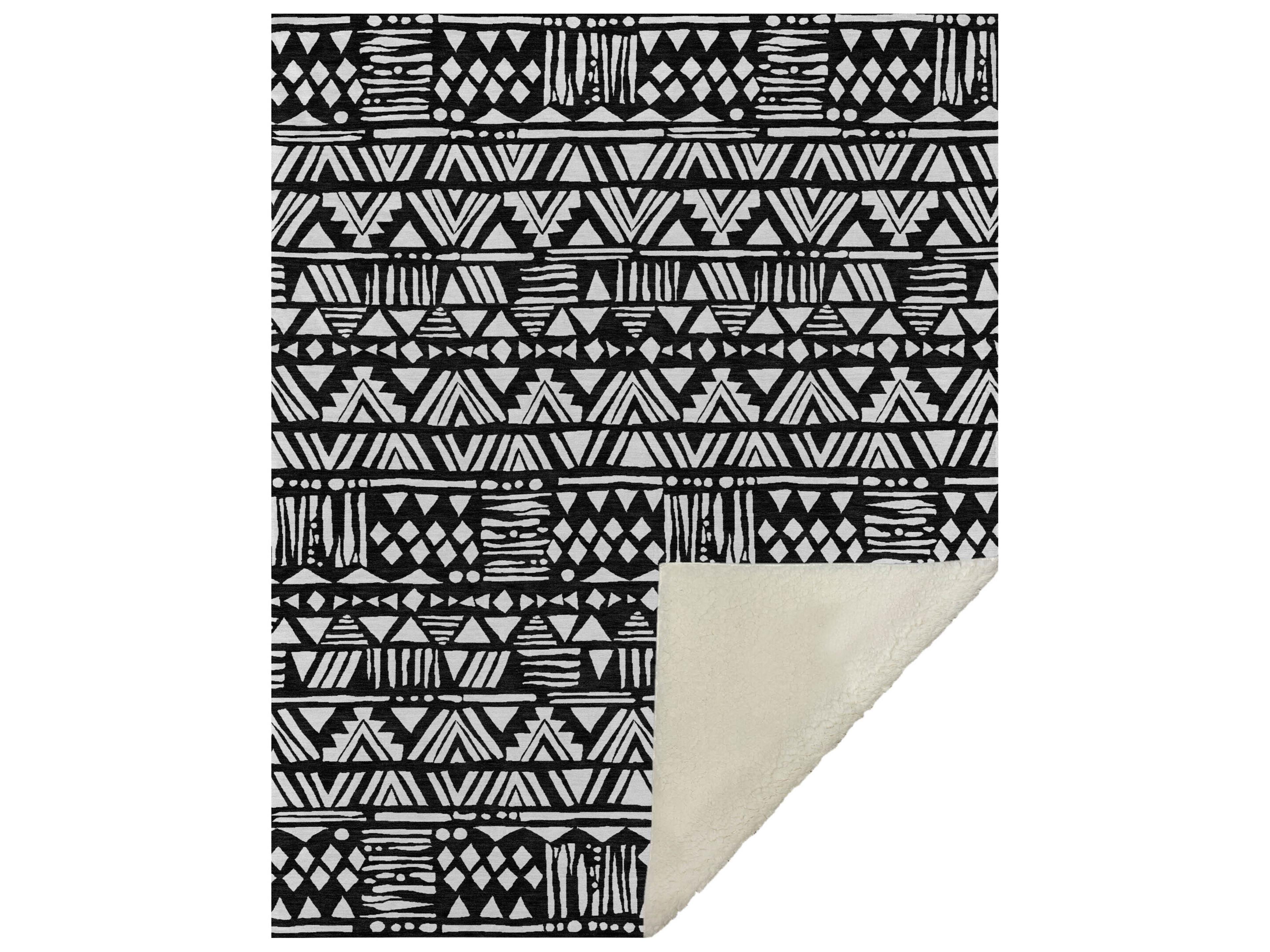 Sherpa Black Polyester Throw