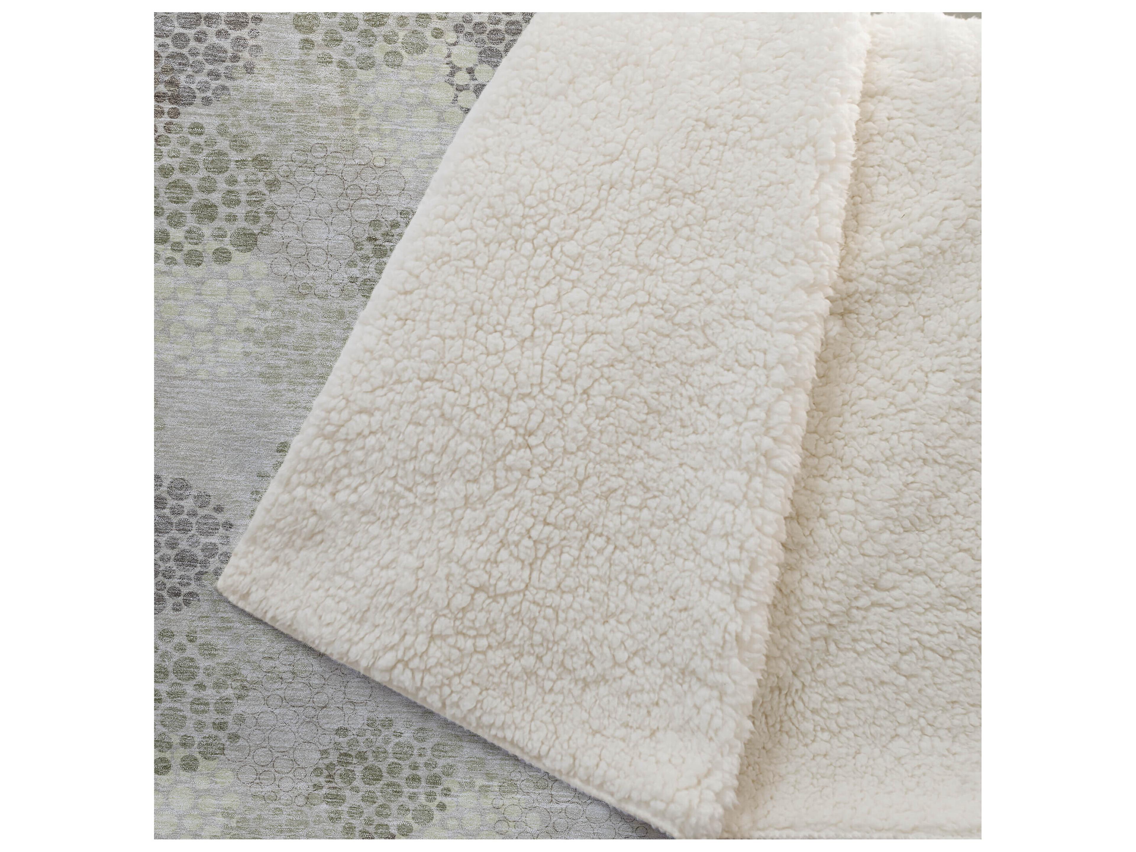 Dalyn Sherpa Brown Polyester Throw