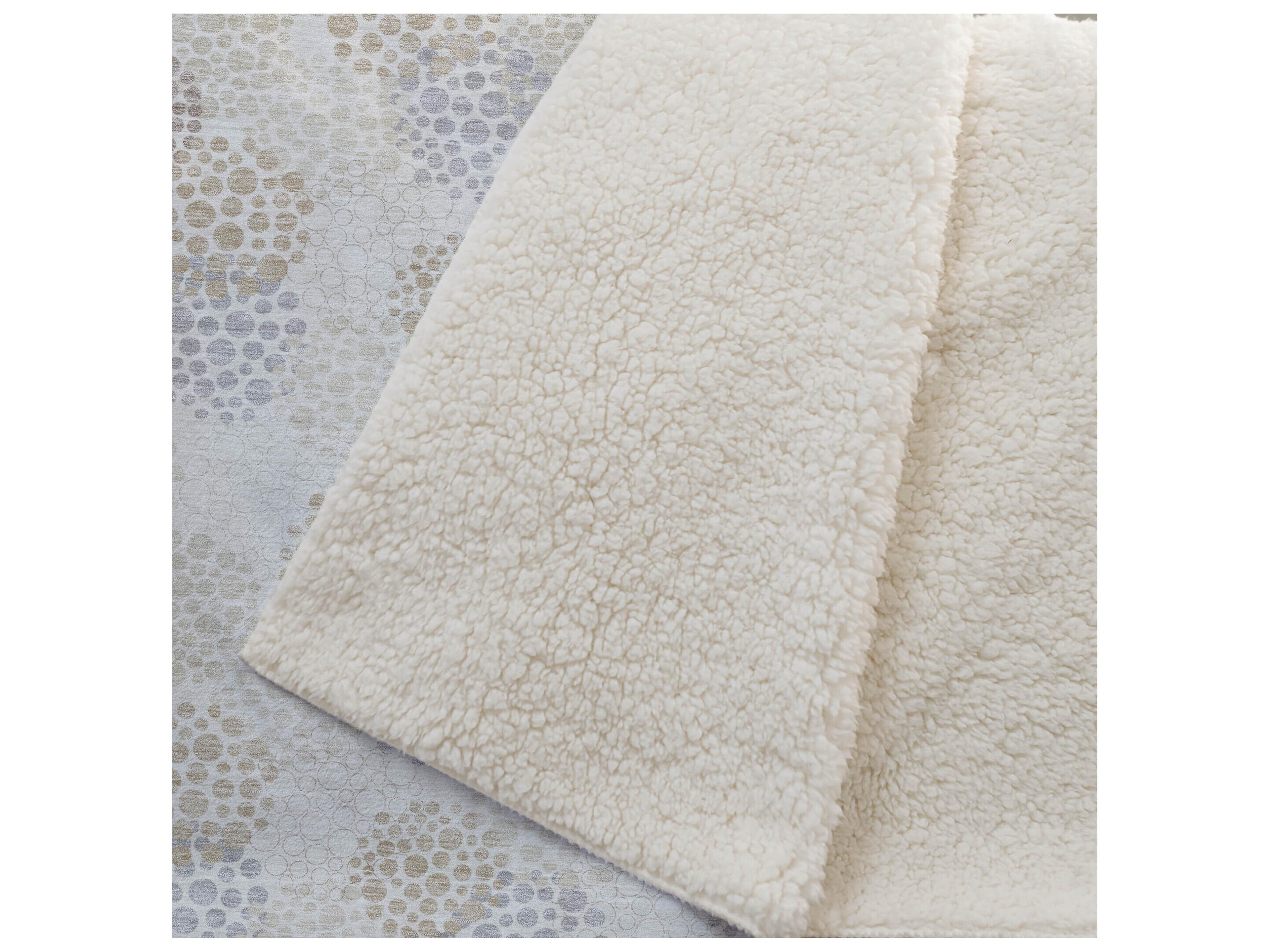 Dalyn Sherpa Ivory Polyester Throw