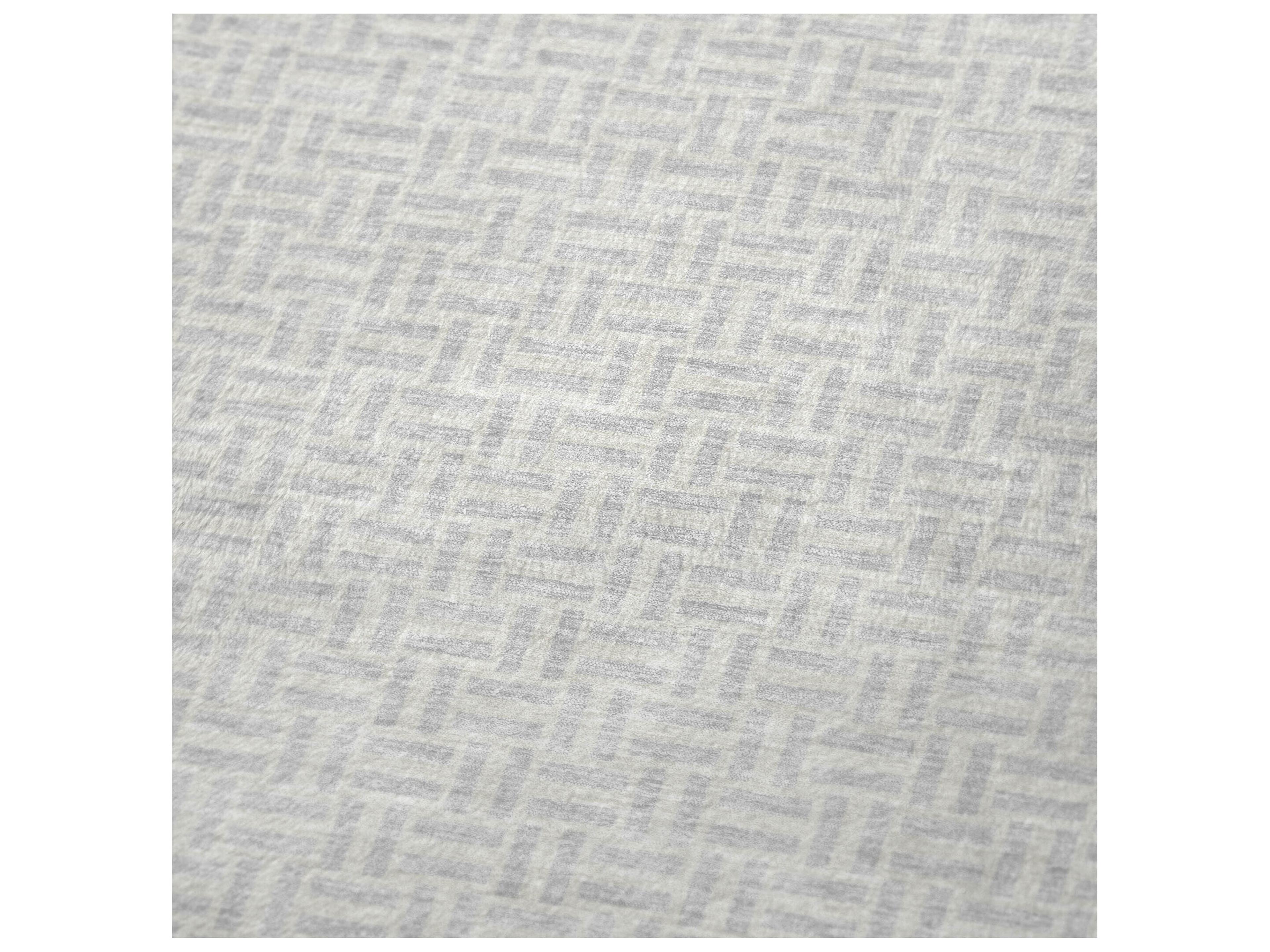 Dalyn Sherpa Gray Polyester Throw