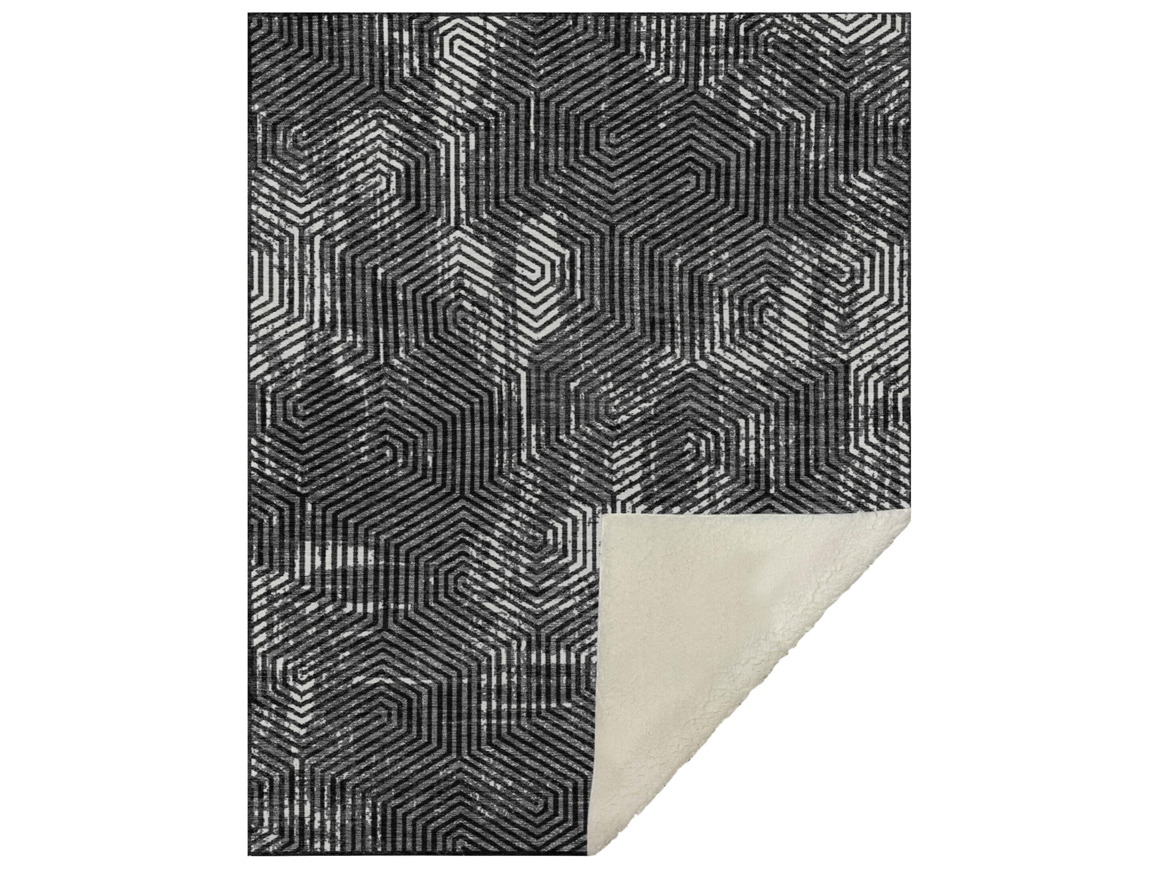 Sherpa Black Polyester Throw