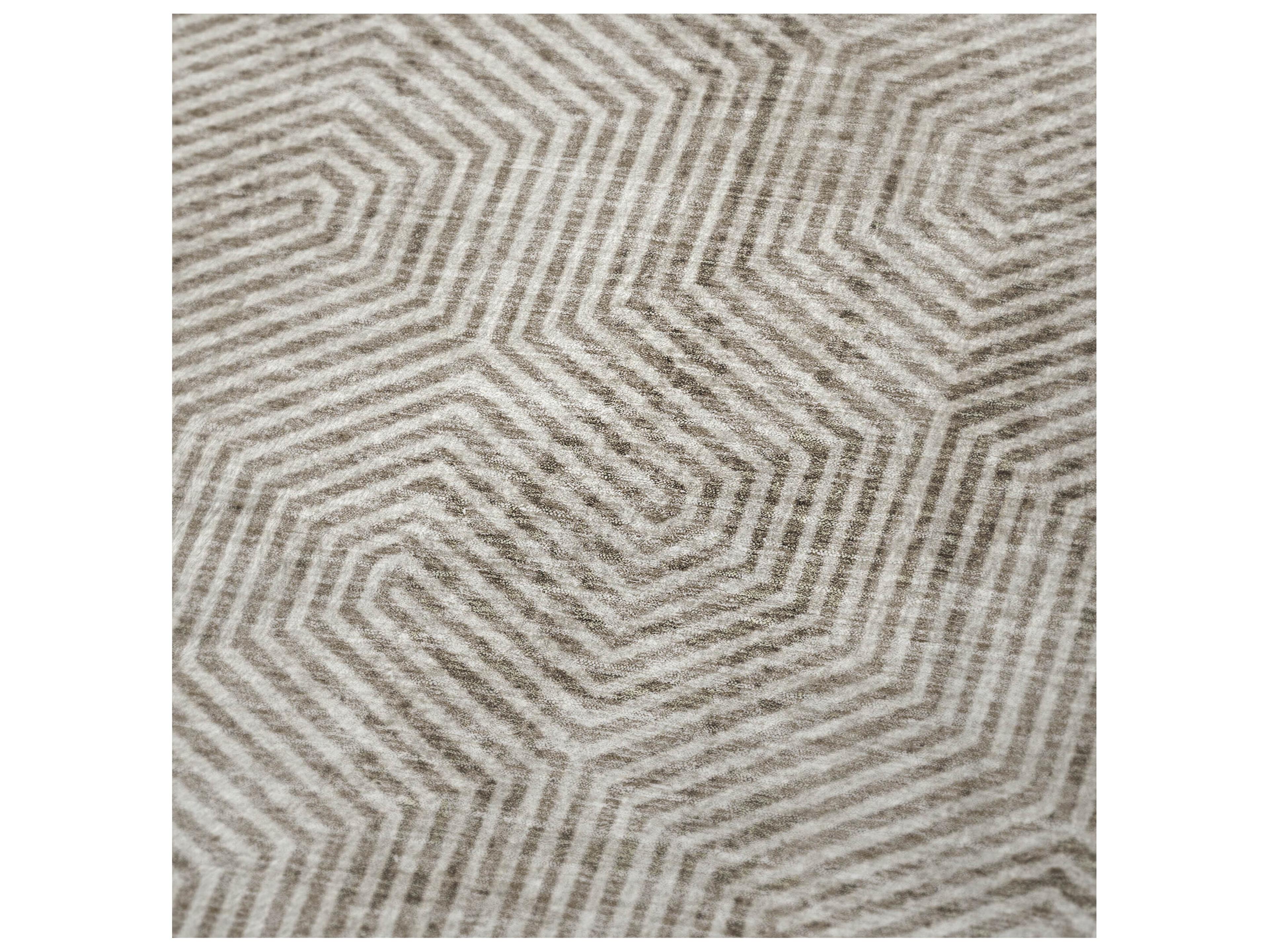 Dalyn Sherpa Brown Polyester Throw