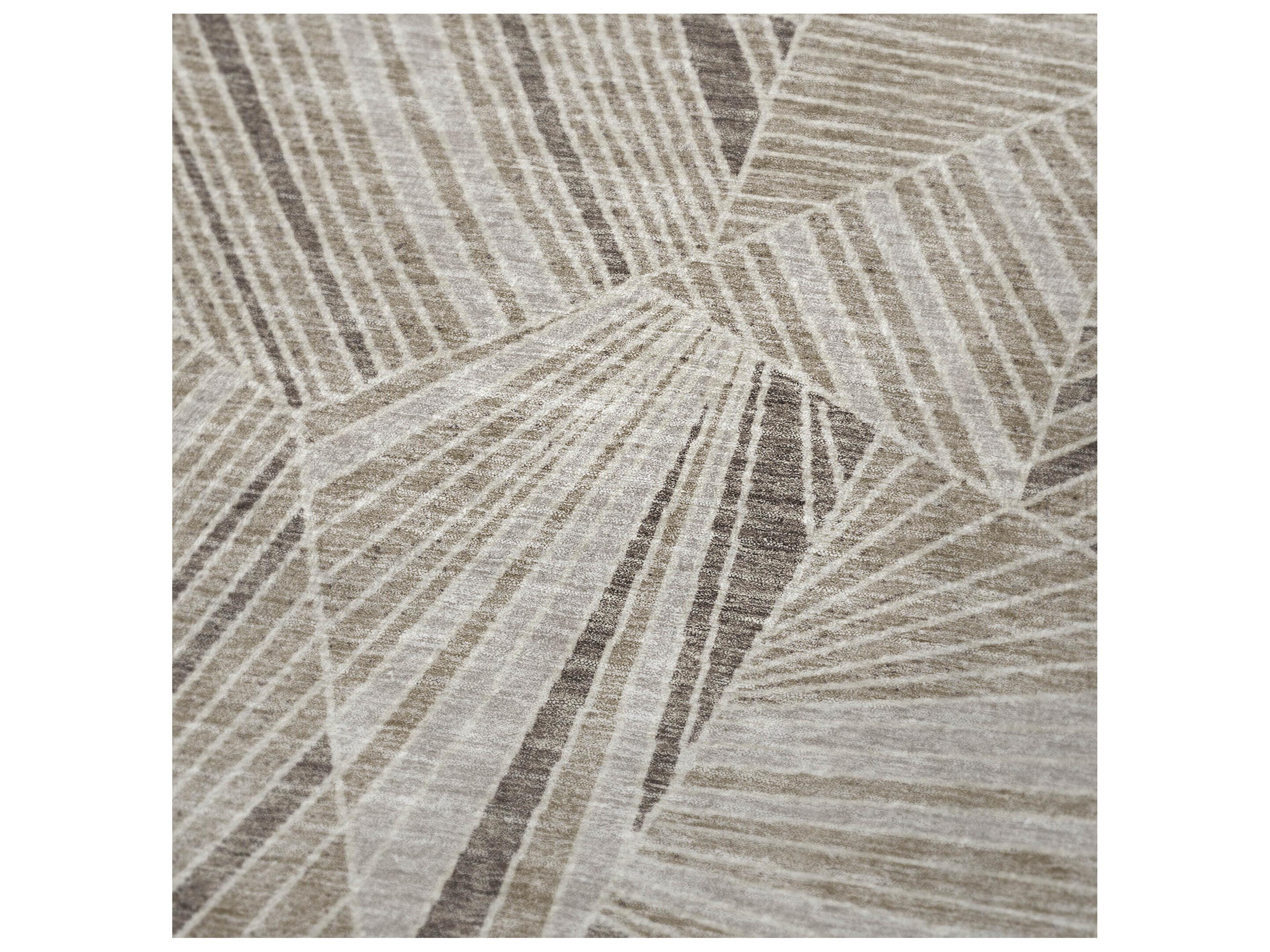 Dalyn Sherpa Brown Polyester Throw