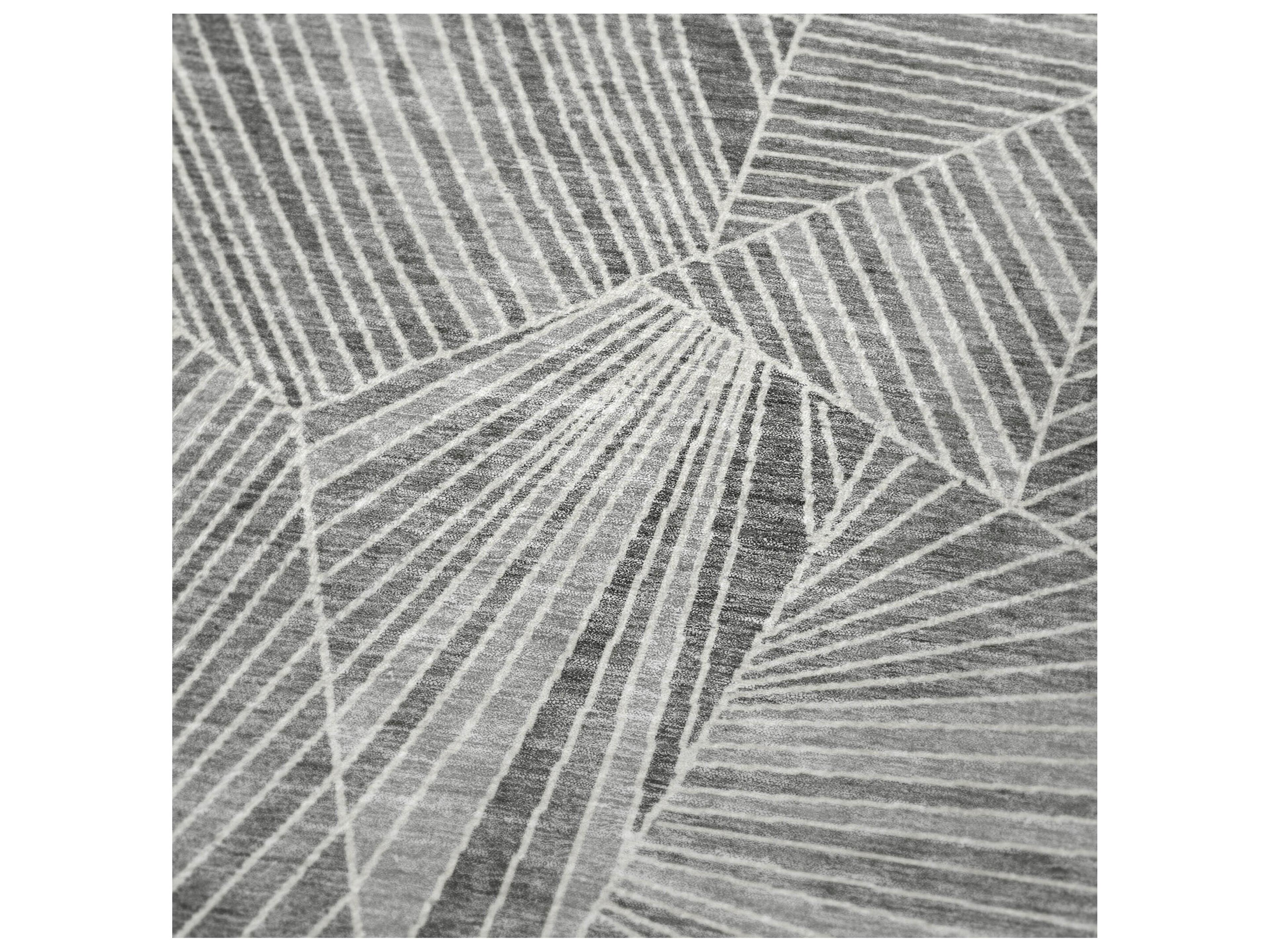 Dalyn Sherpa Gray Polyester Throw