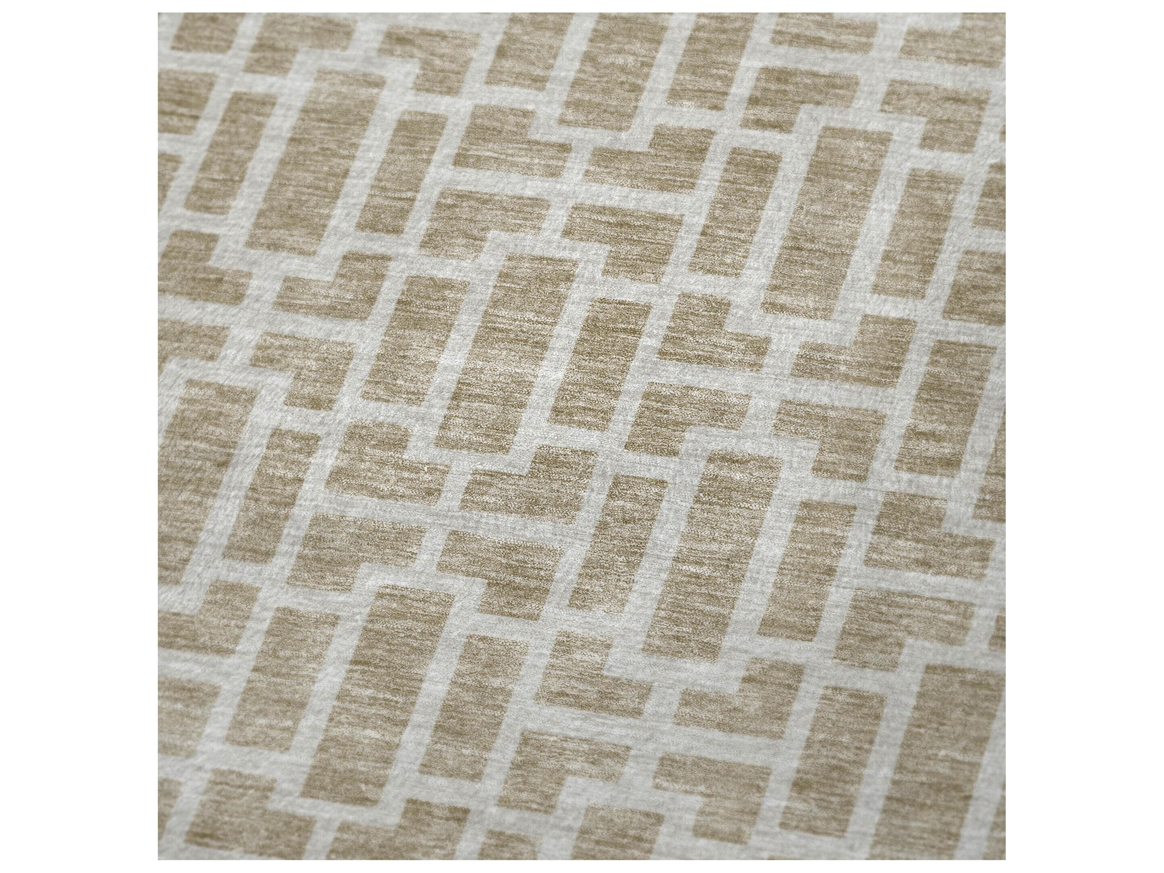 Dalyn Sherpa Brown Polyester Throw