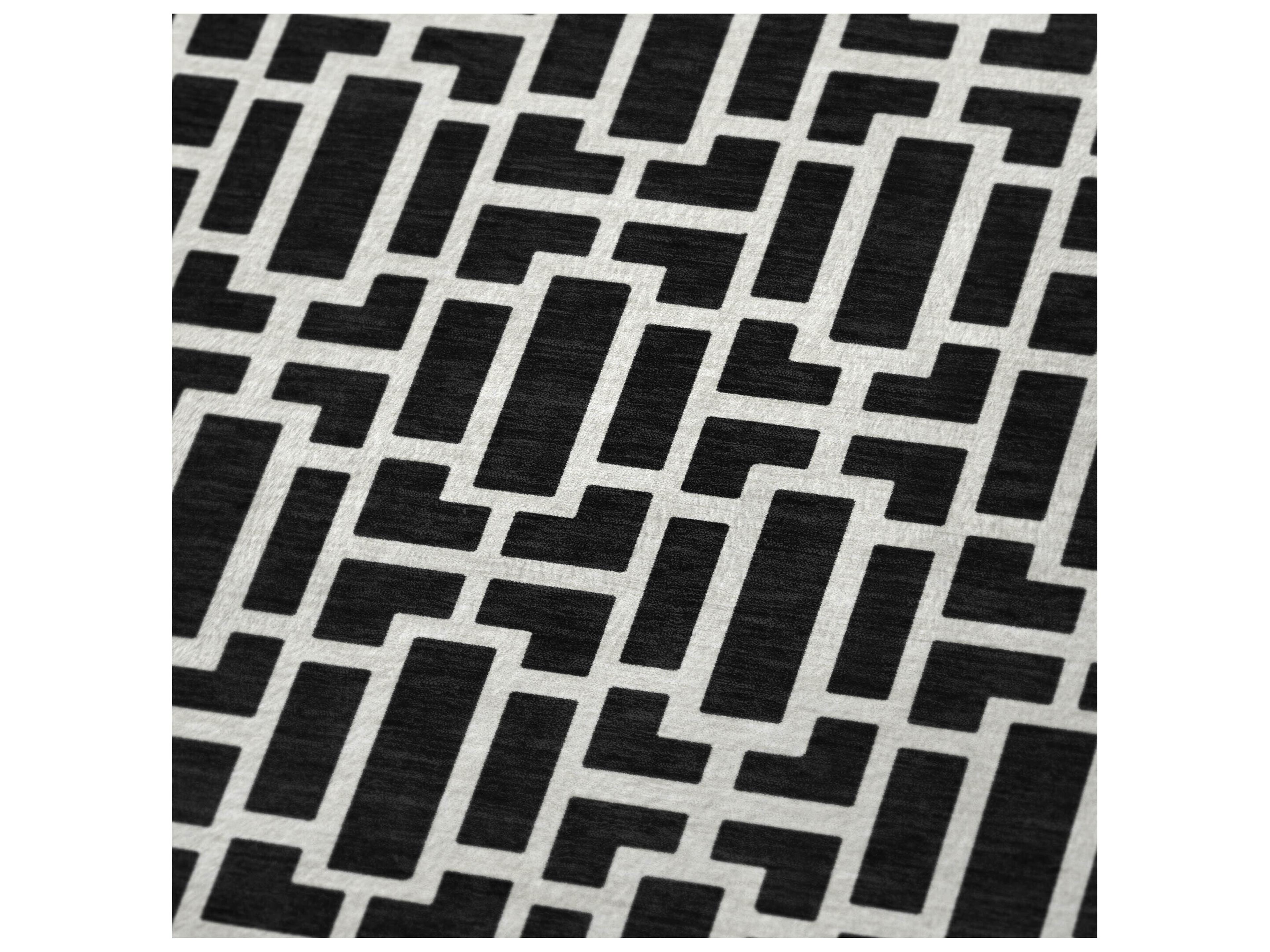 Dalyn Sherpa Black Polyester Throw