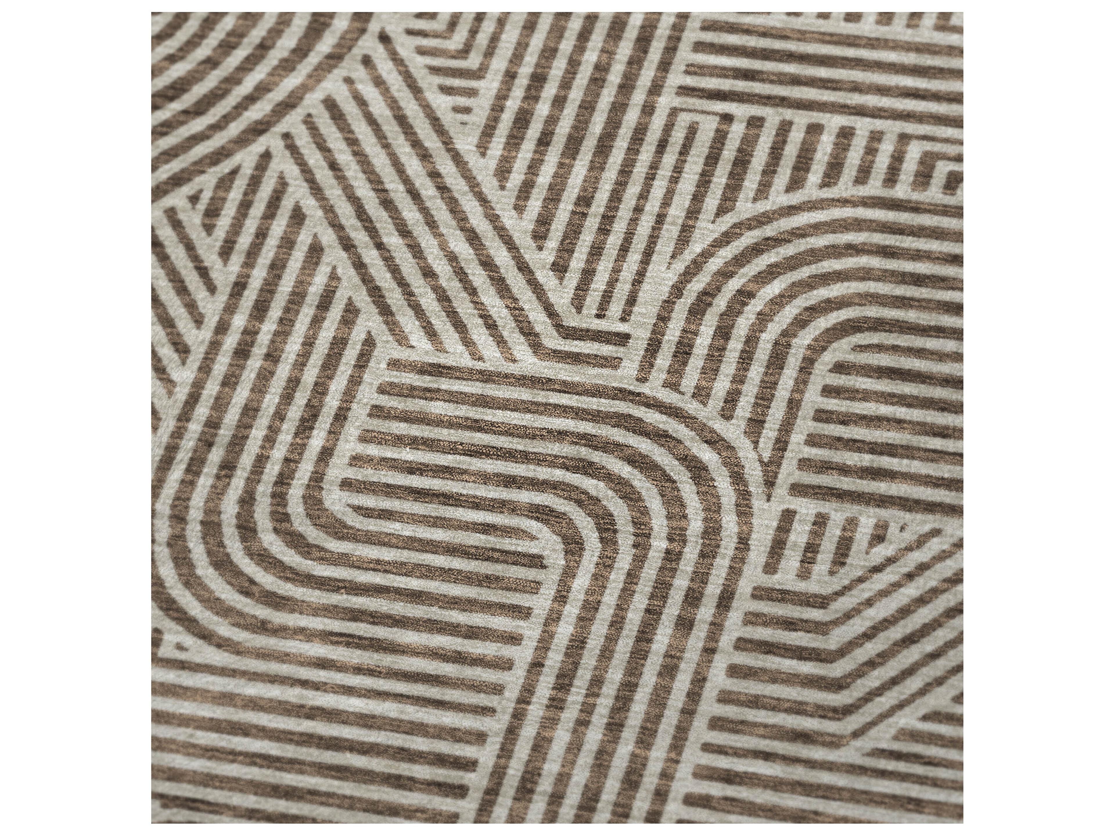 Dalyn Sherpa Brown Polyester Throw