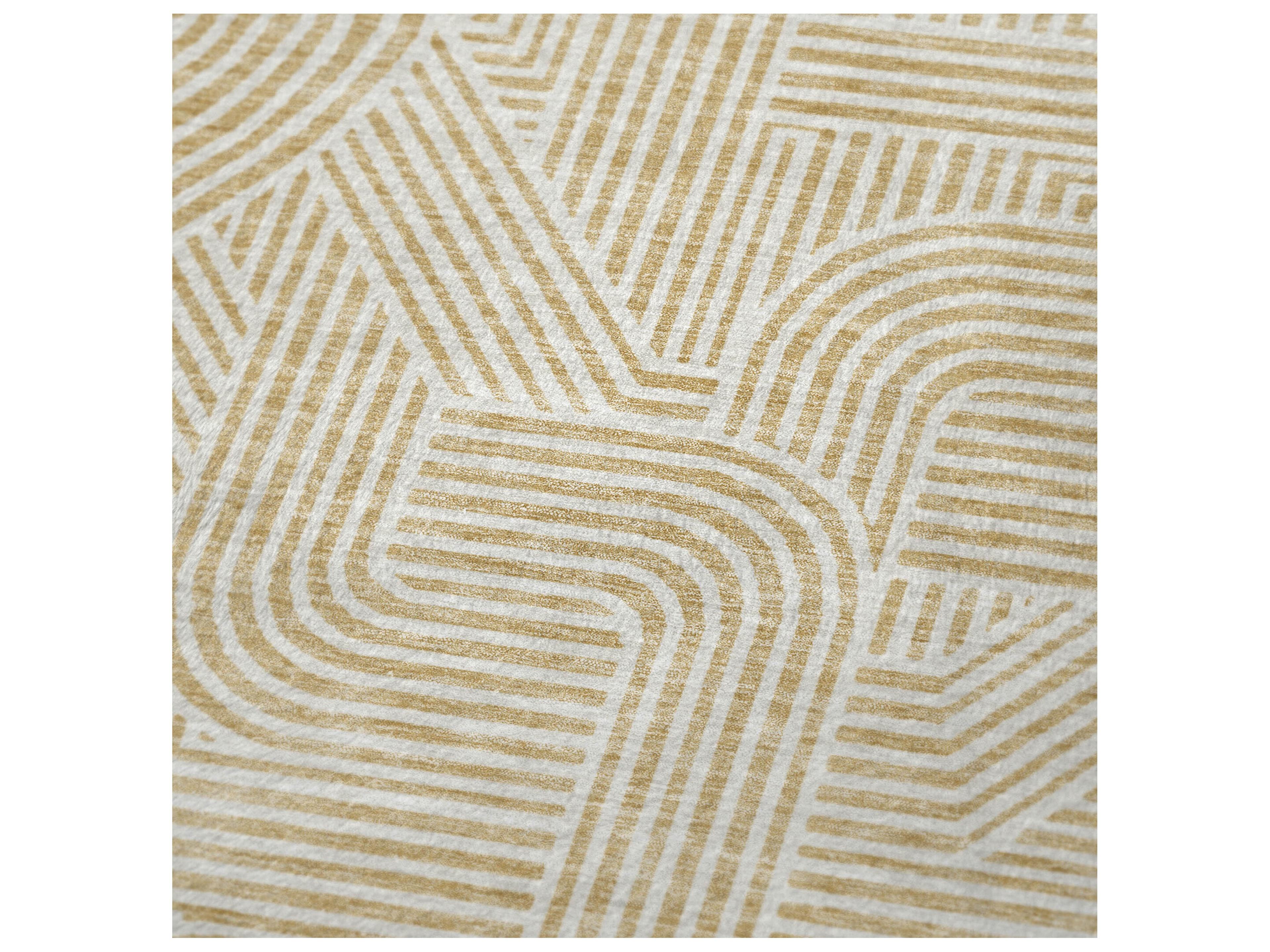 Dalyn Sherpa Gold Polyester Throw
