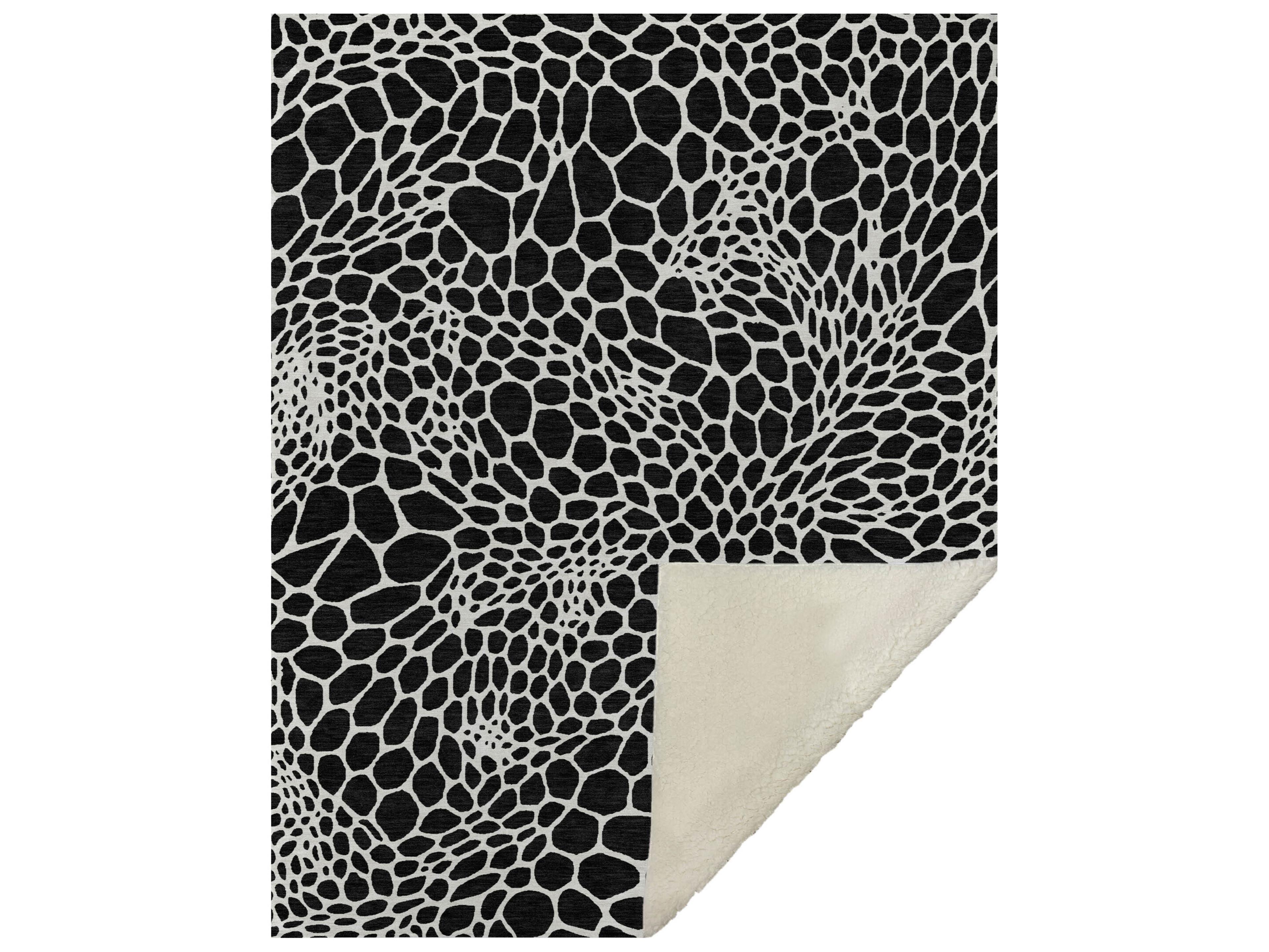 Sherpa Black Polyester Throw