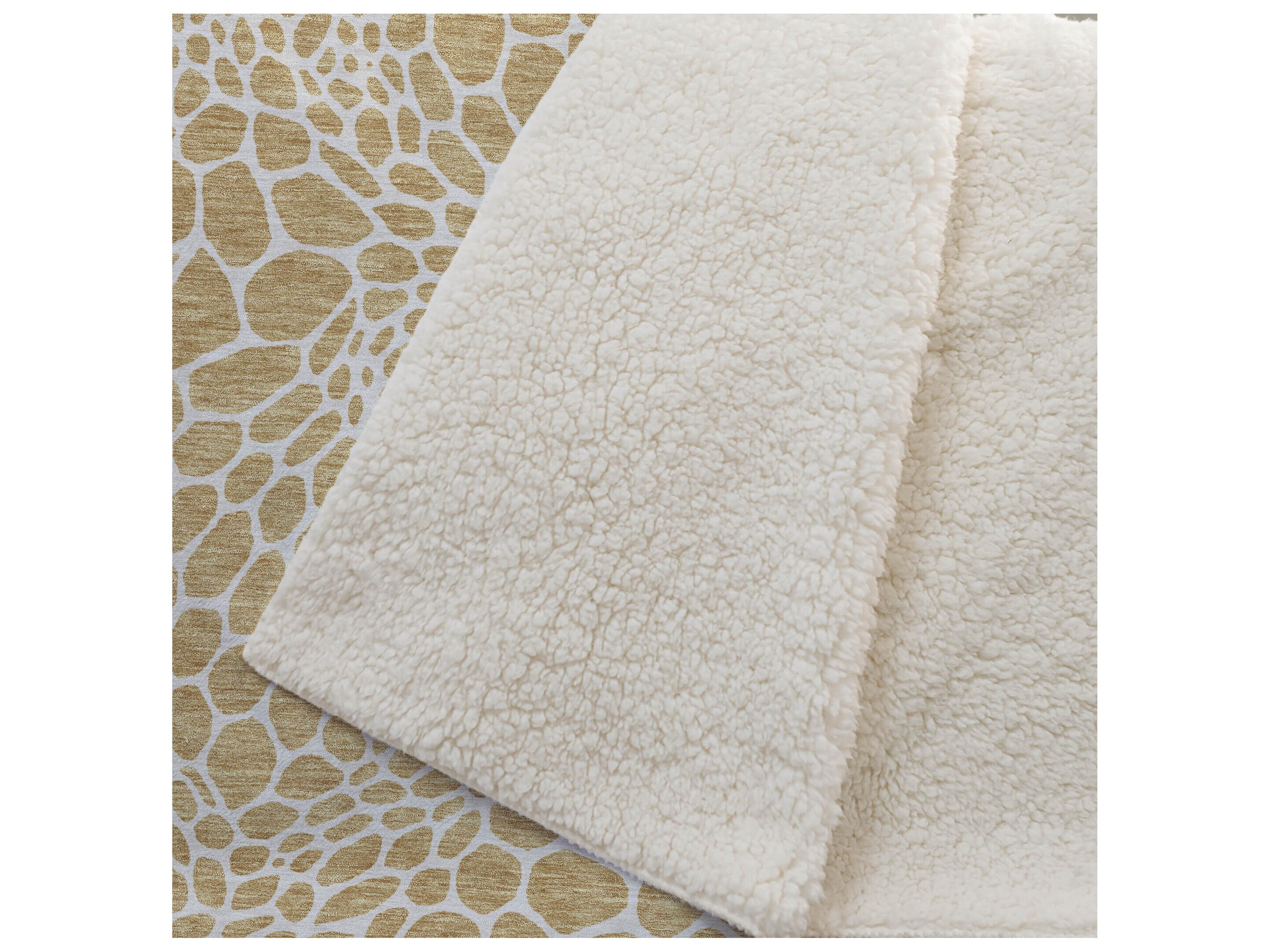 Dalyn Sherpa Gold Polyester Throw