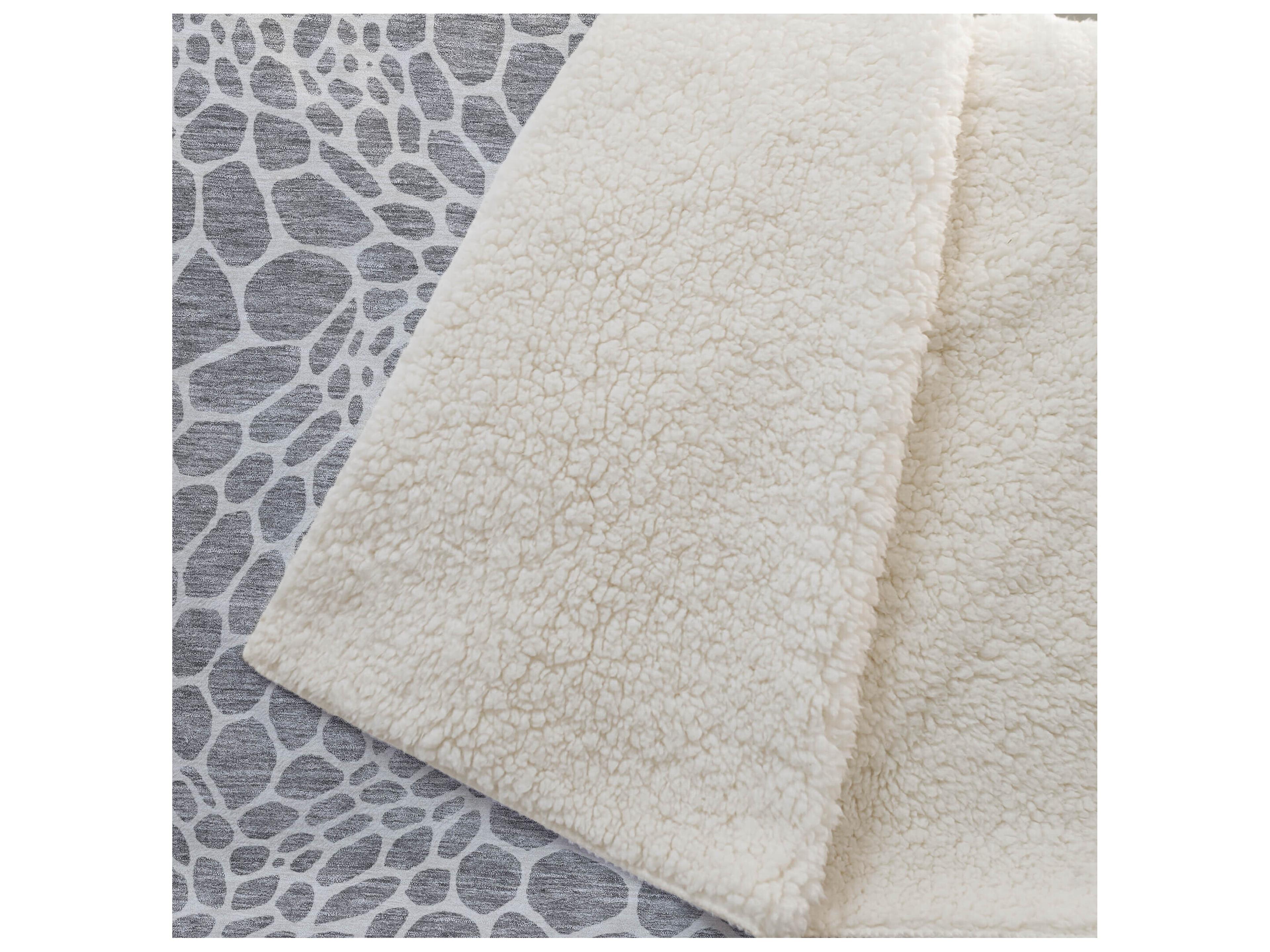 Dalyn Sherpa Gray Polyester Throw