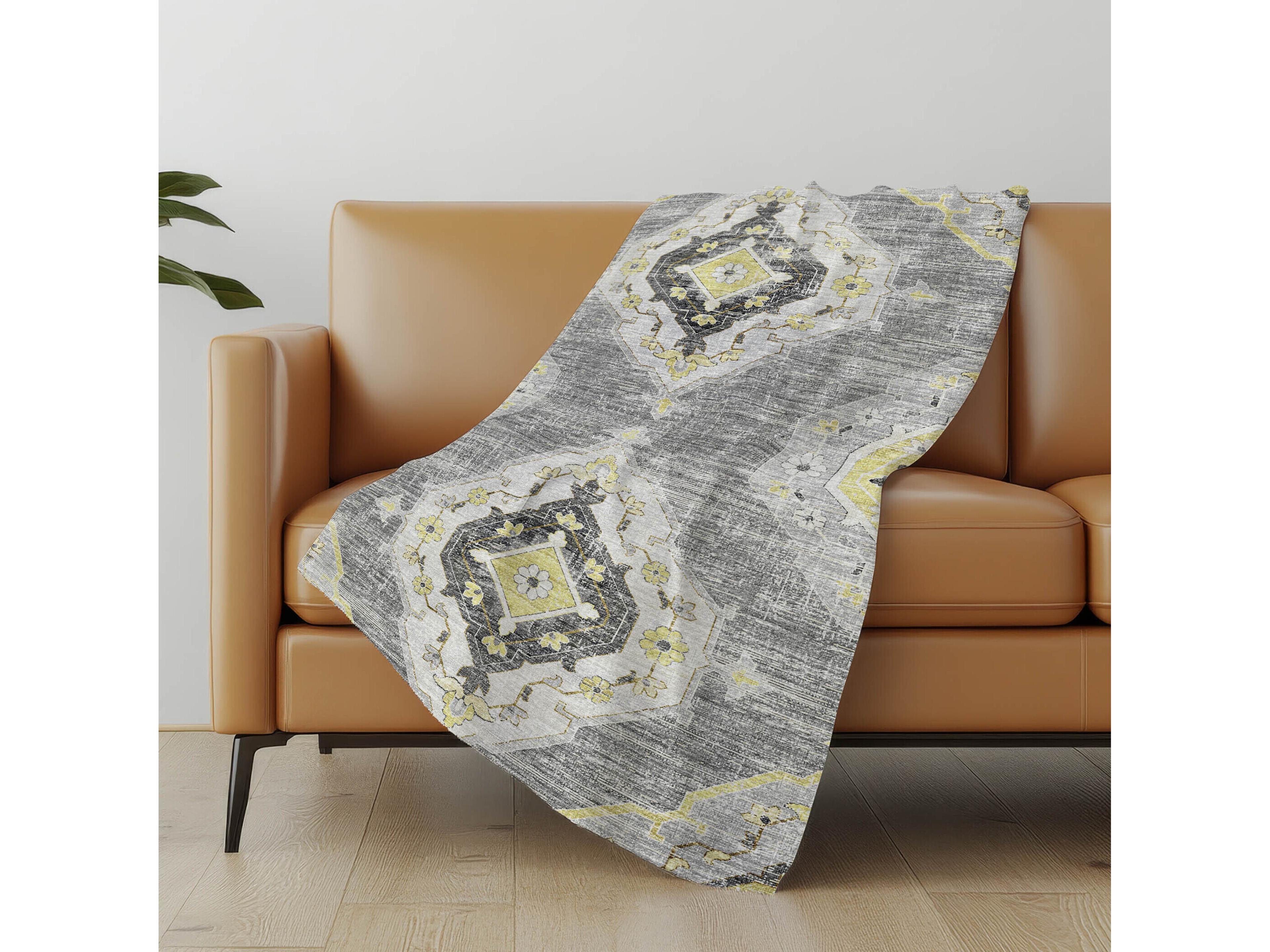 Dalyn Sherpa Gray Polyester Throw