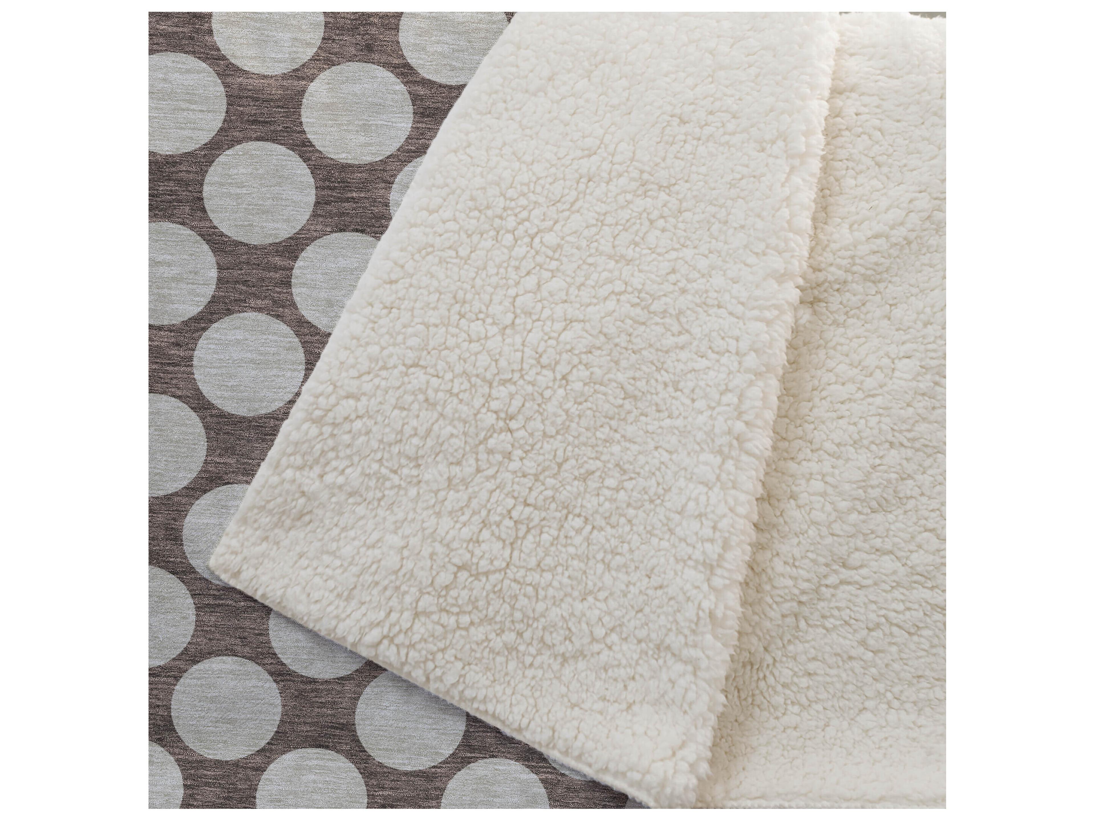 Dalyn Sherpa Brown Polyester Throw