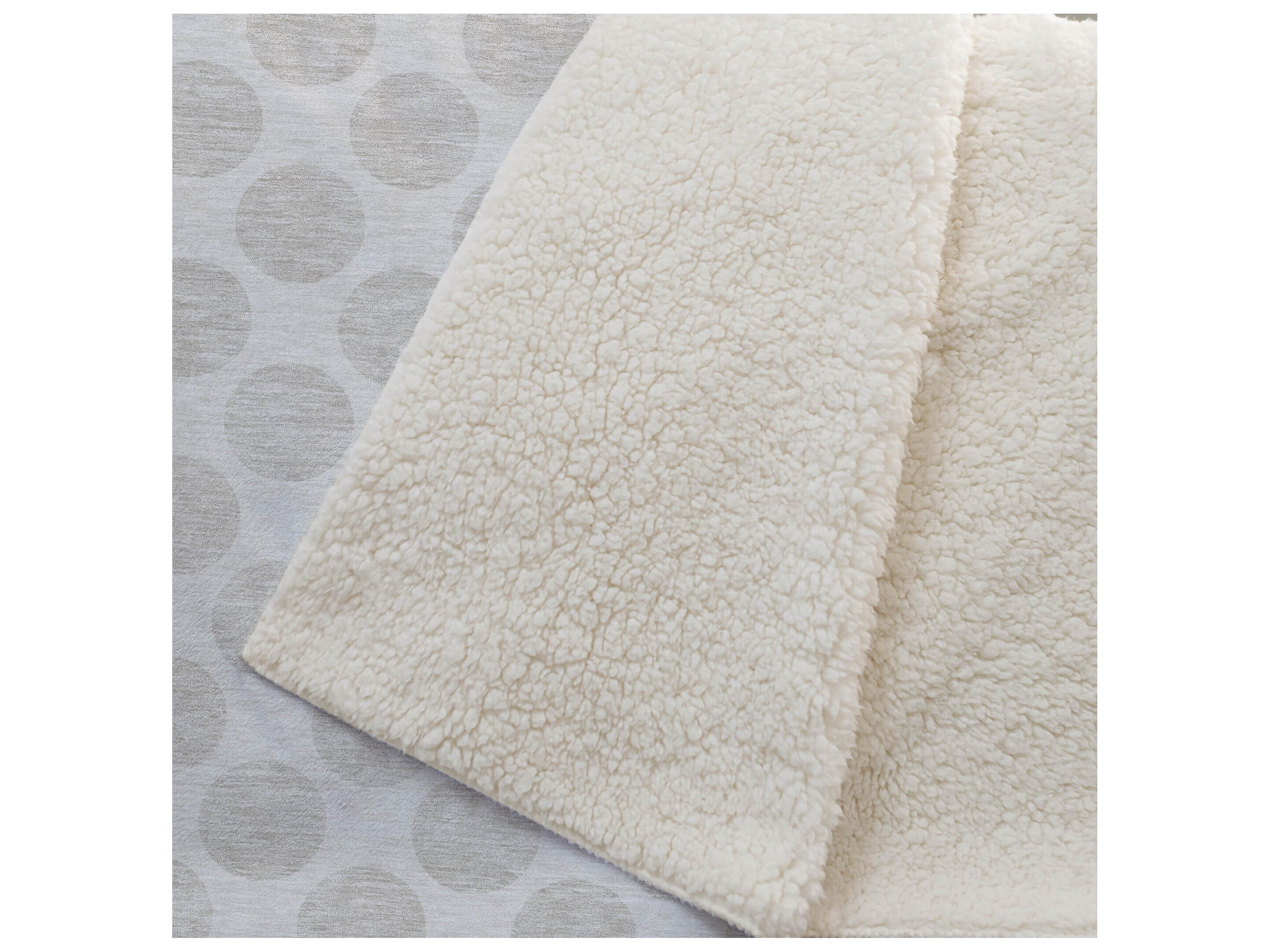 Dalyn Sherpa Ivory Polyester Throw