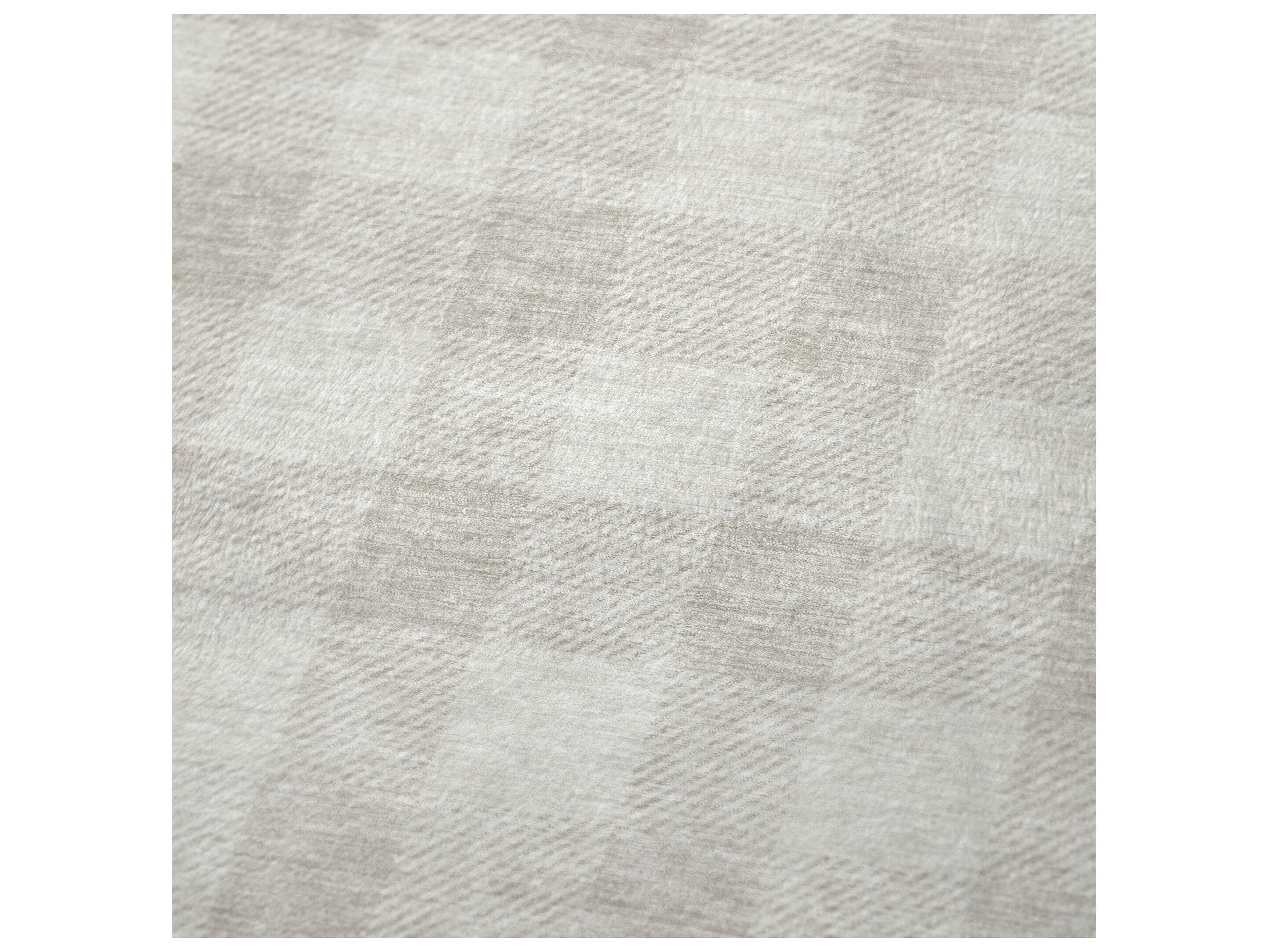 Dalyn Sherpa Ivory Polyester Throw