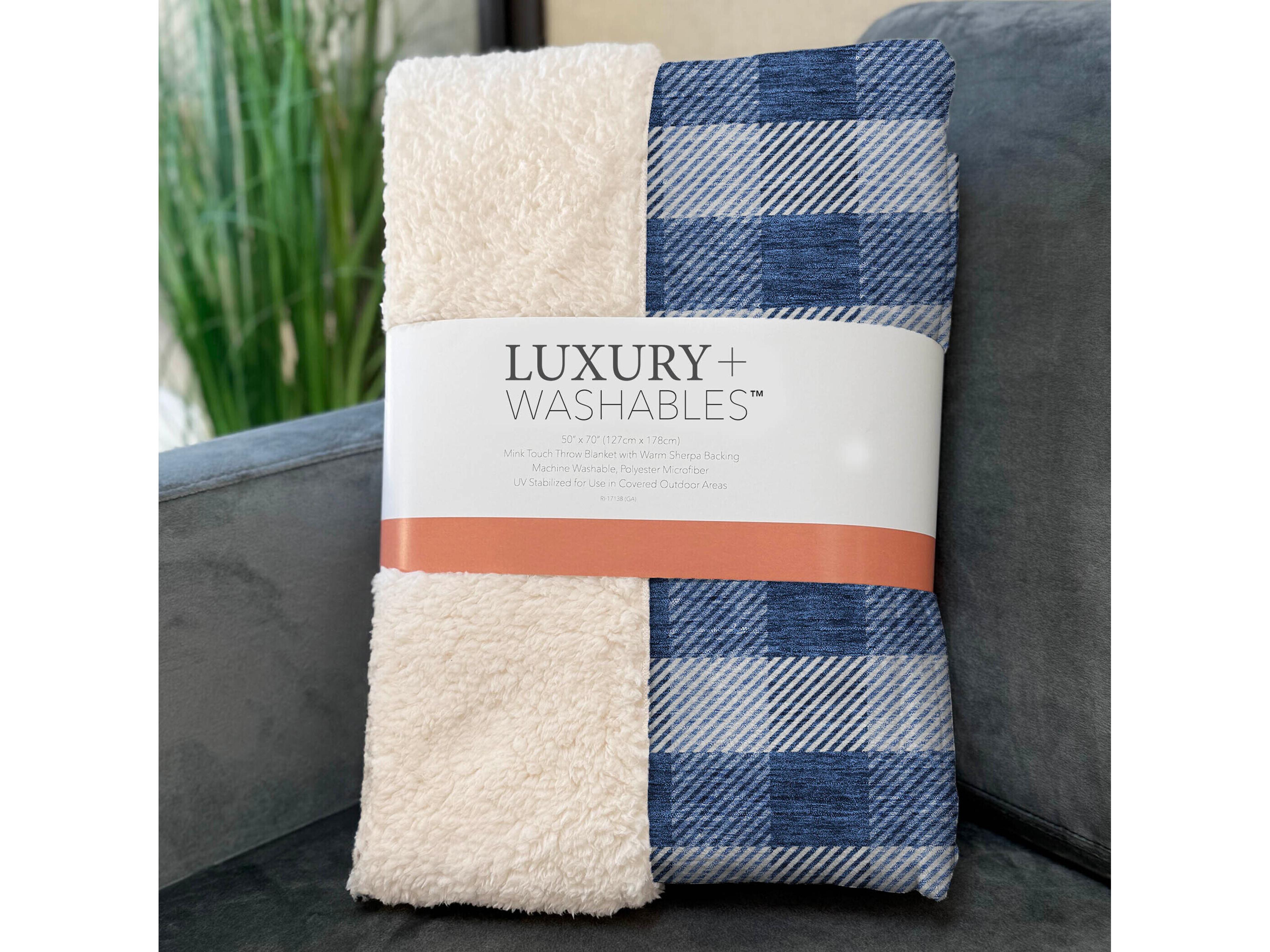 Dalyn Sherpa Blue Polyester Throw