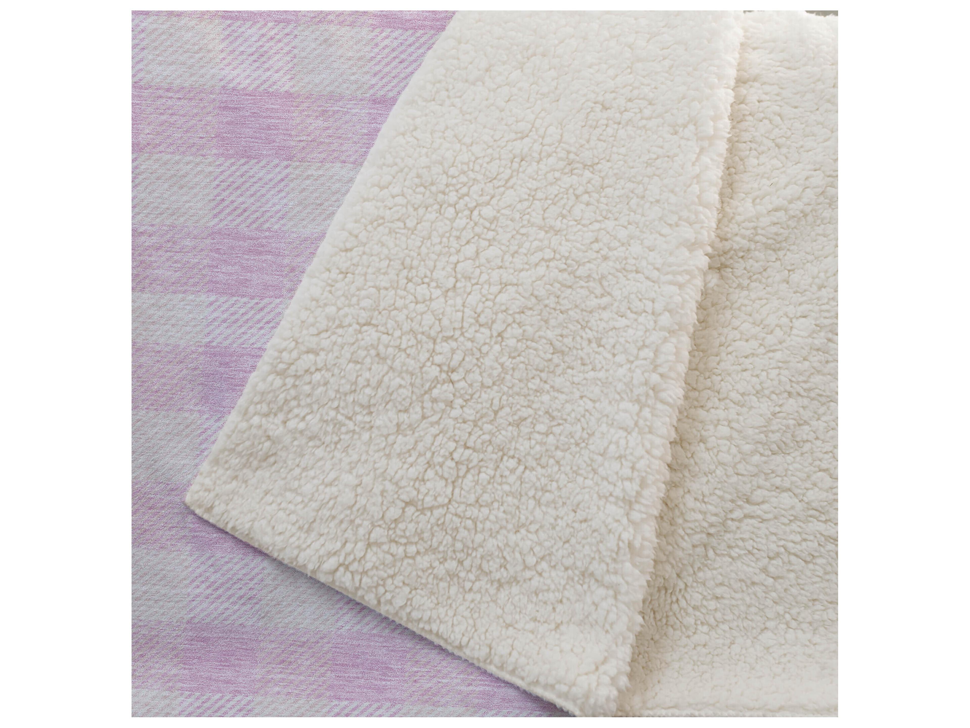 Dalyn Sherpa Pink Polyester Throw