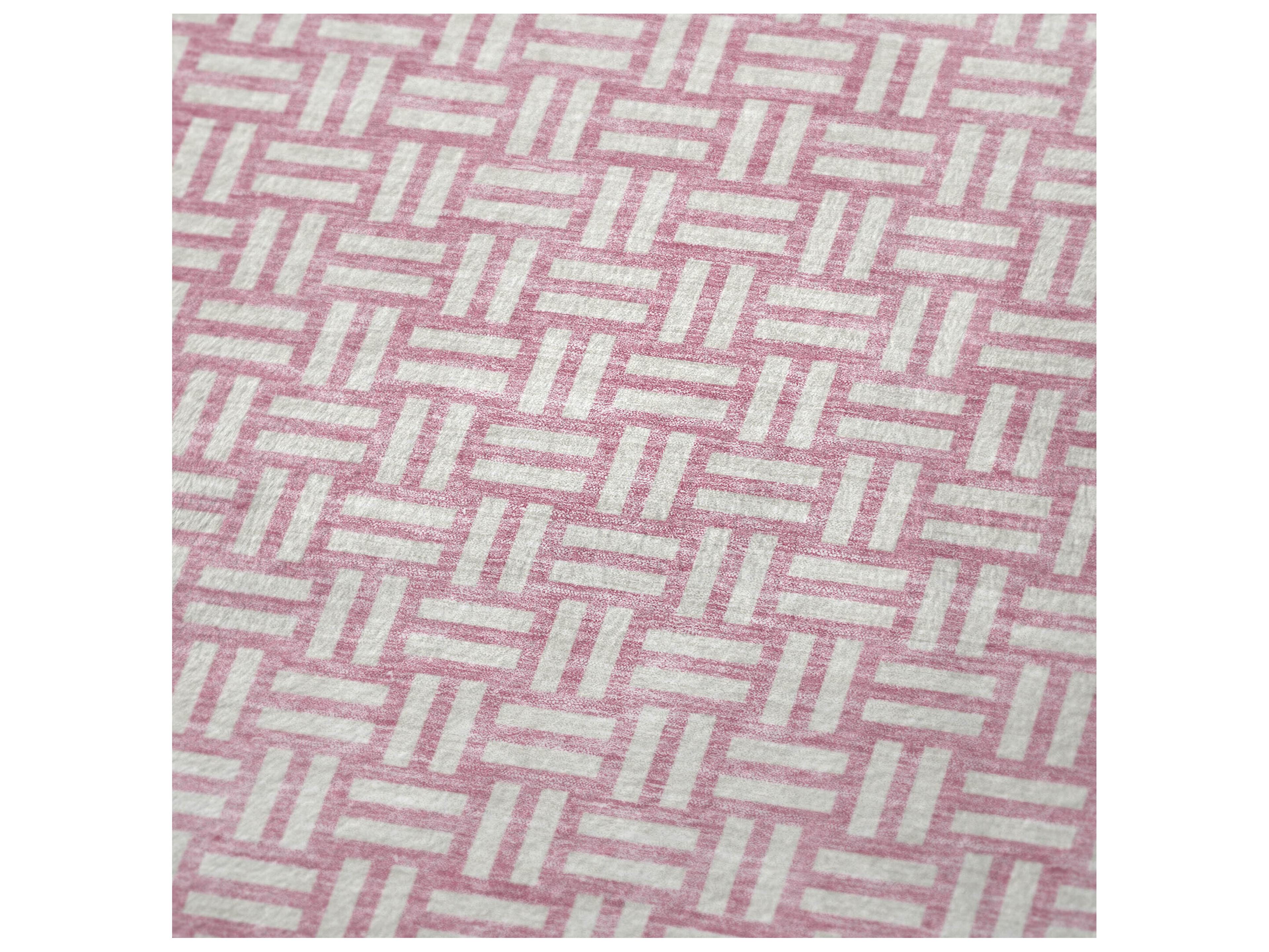 Dalyn Sherpa Pink Polyester Throw