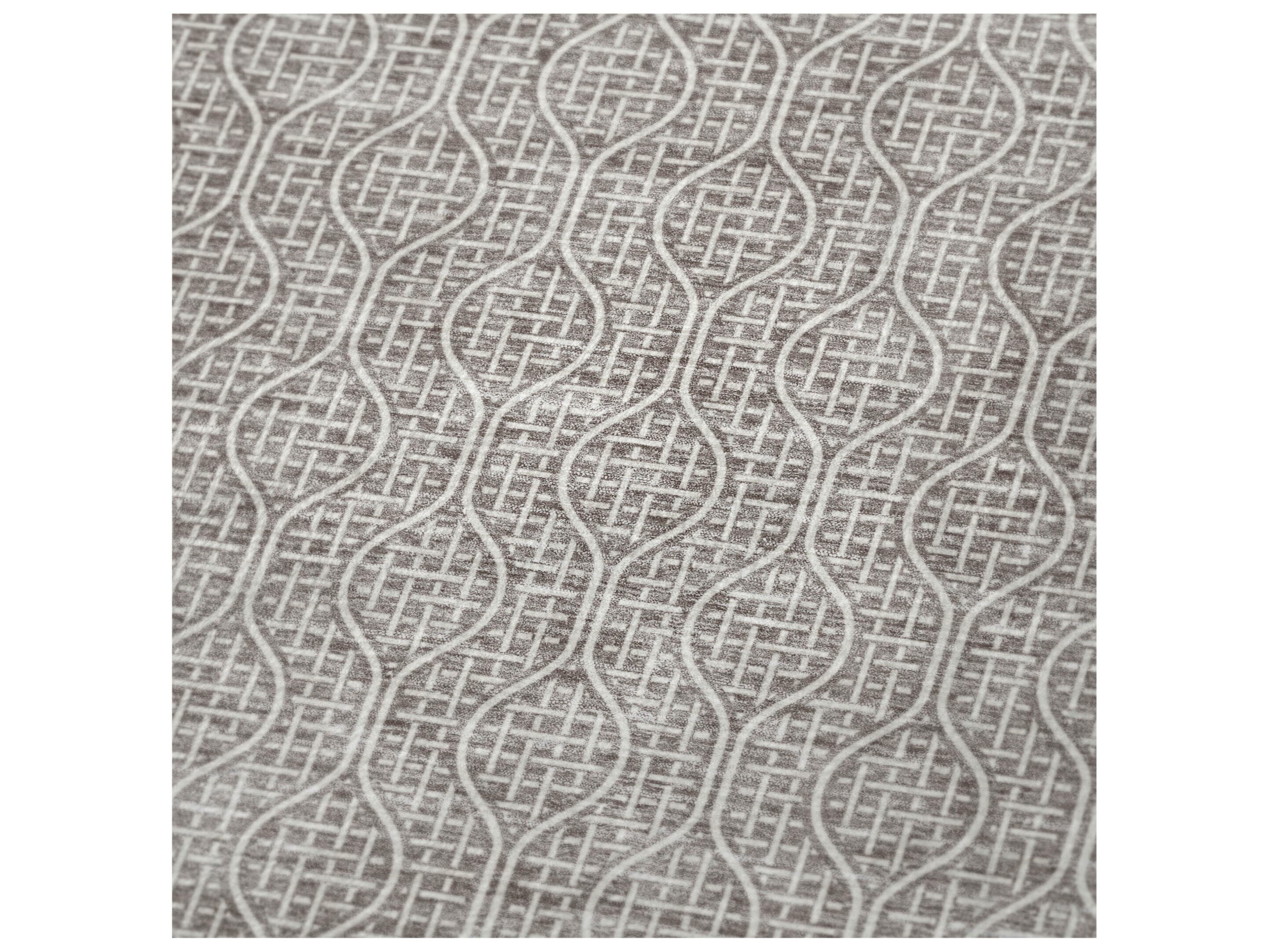 Dalyn Sherpa Brown Polyester Throw