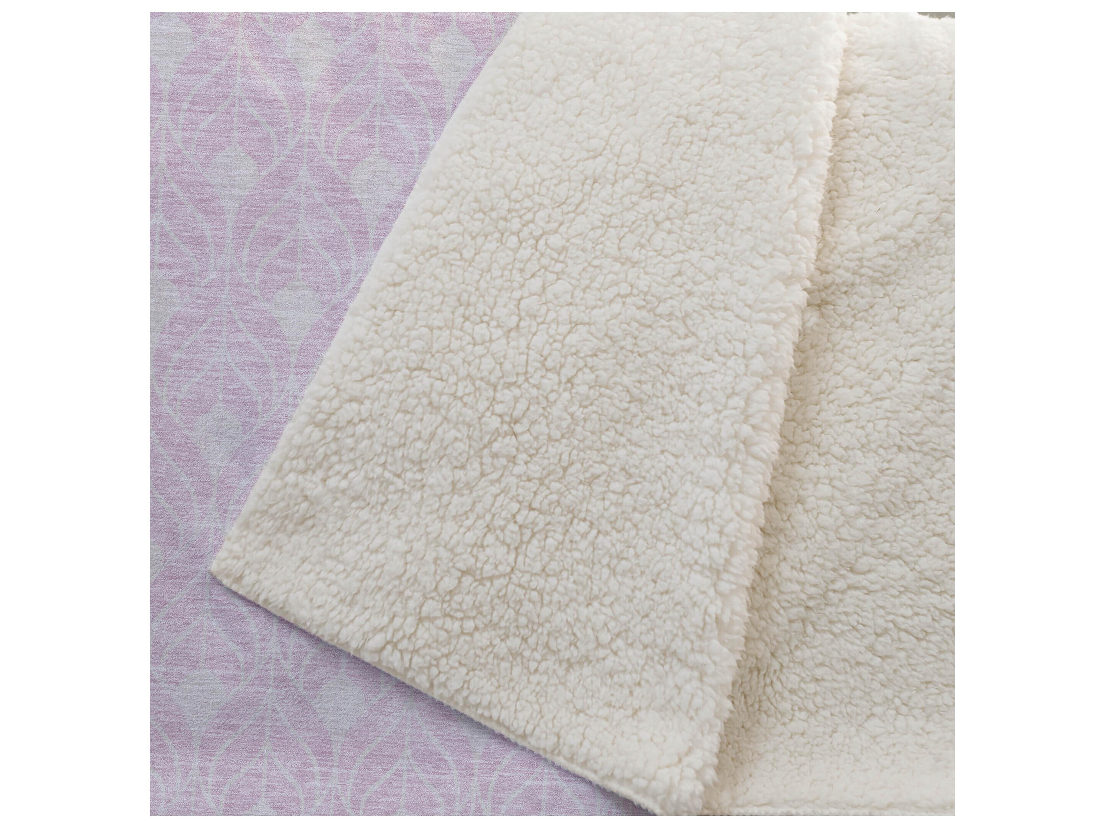 Dalyn Sherpa Pink Polyester Throw