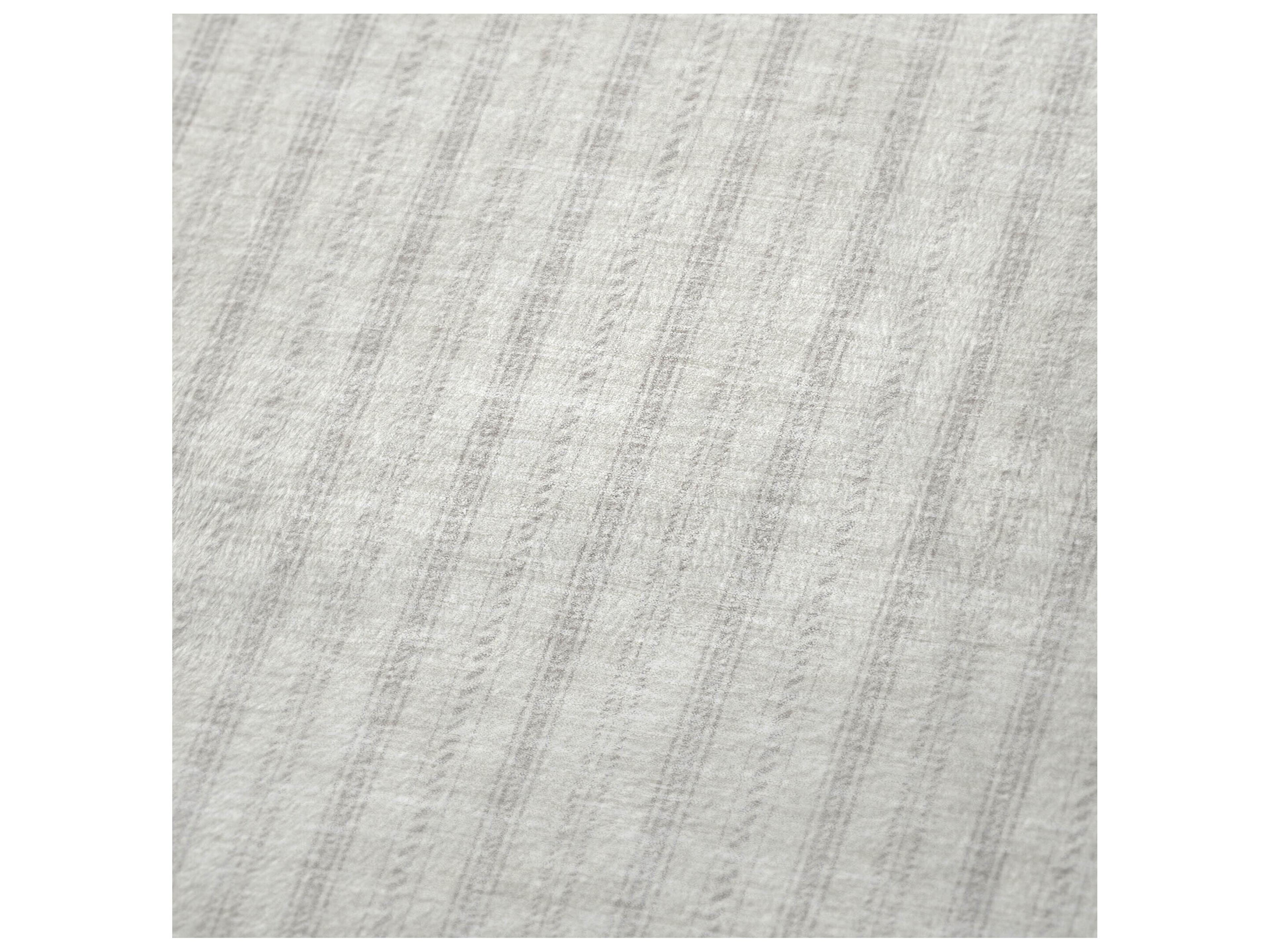 Dalyn Sherpa Ivory Polyester Throw