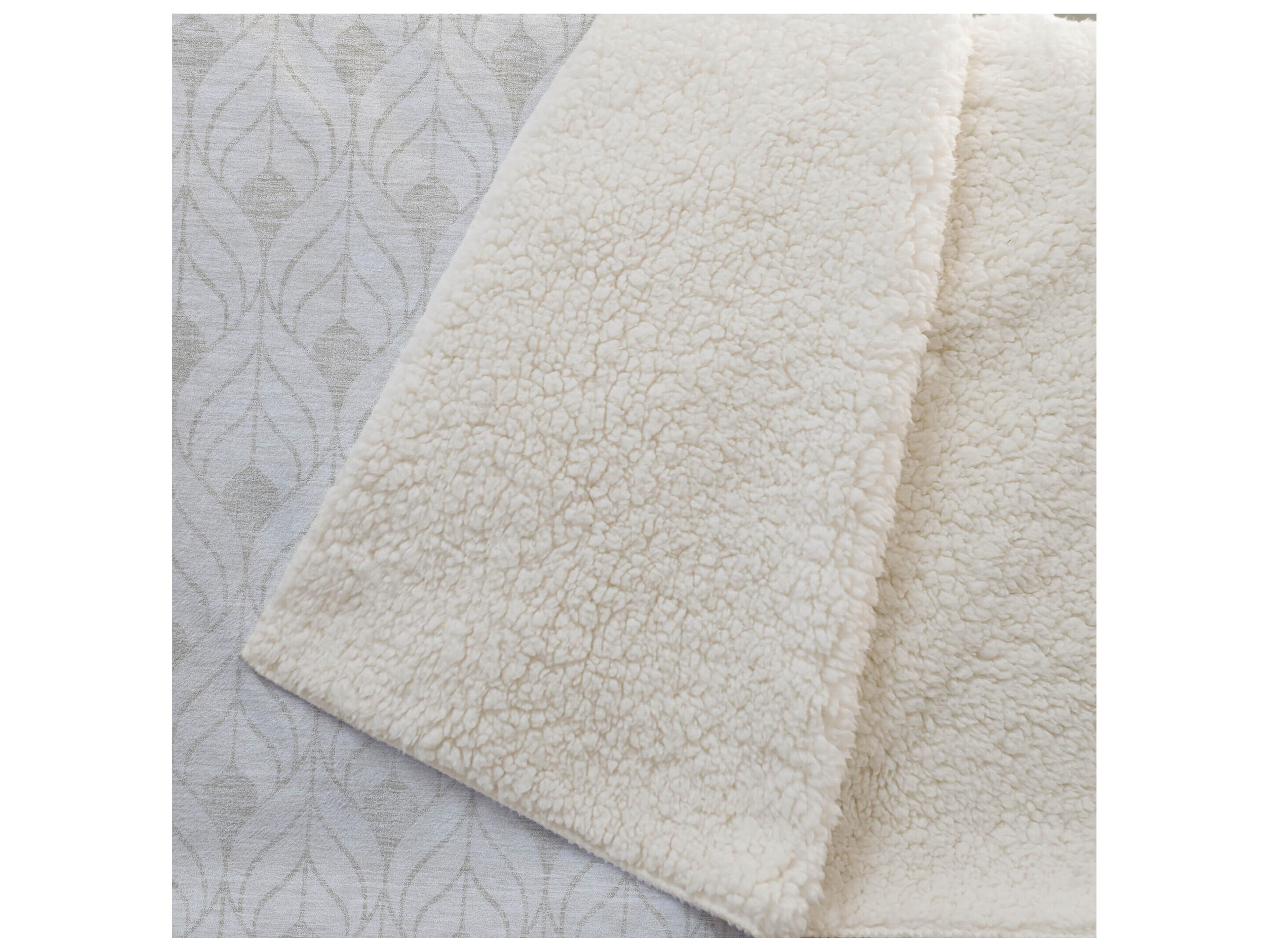 Dalyn Sherpa Ivory Polyester Throw