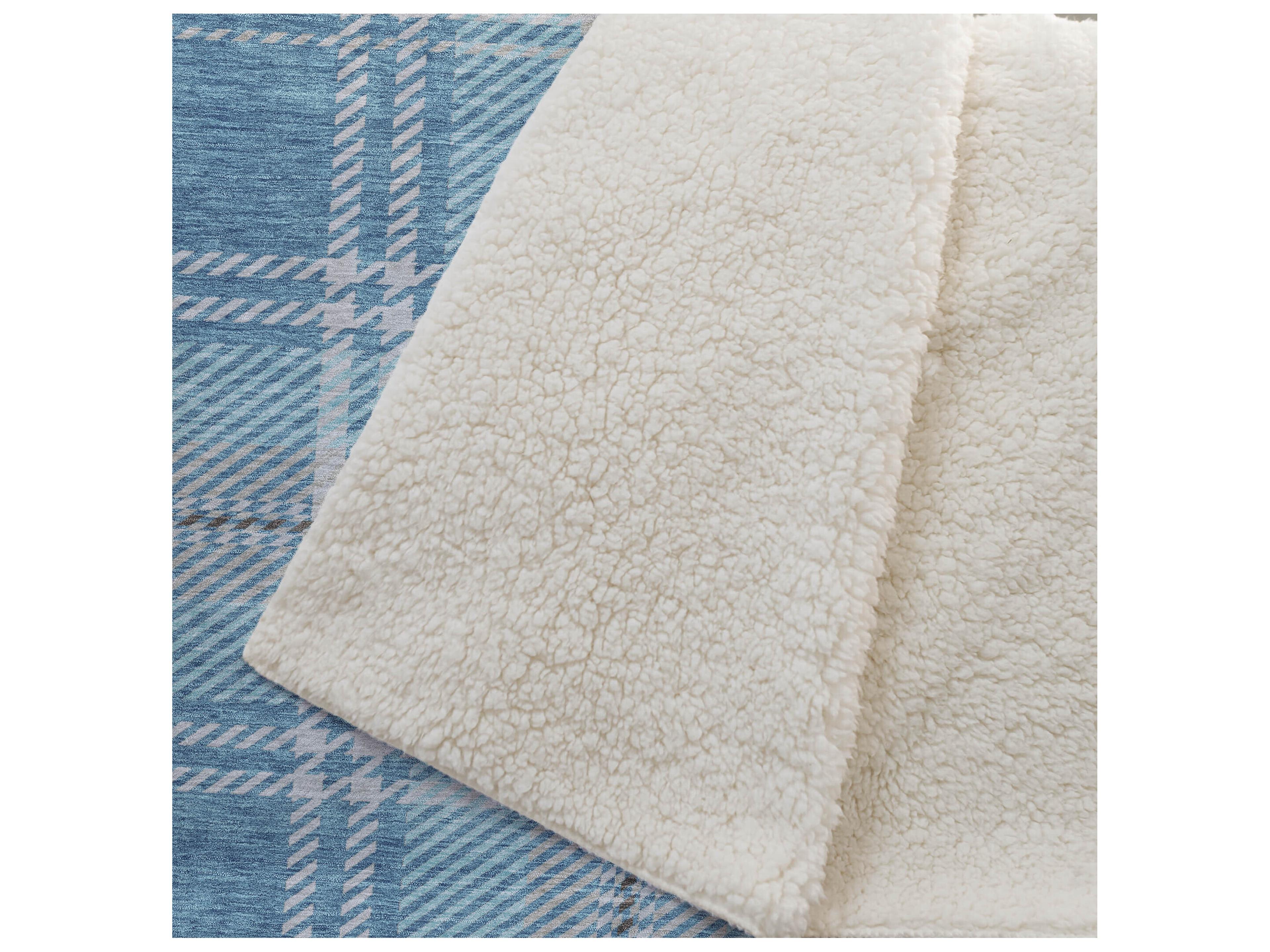 Dalyn Sherpa Teal Polyester Throw