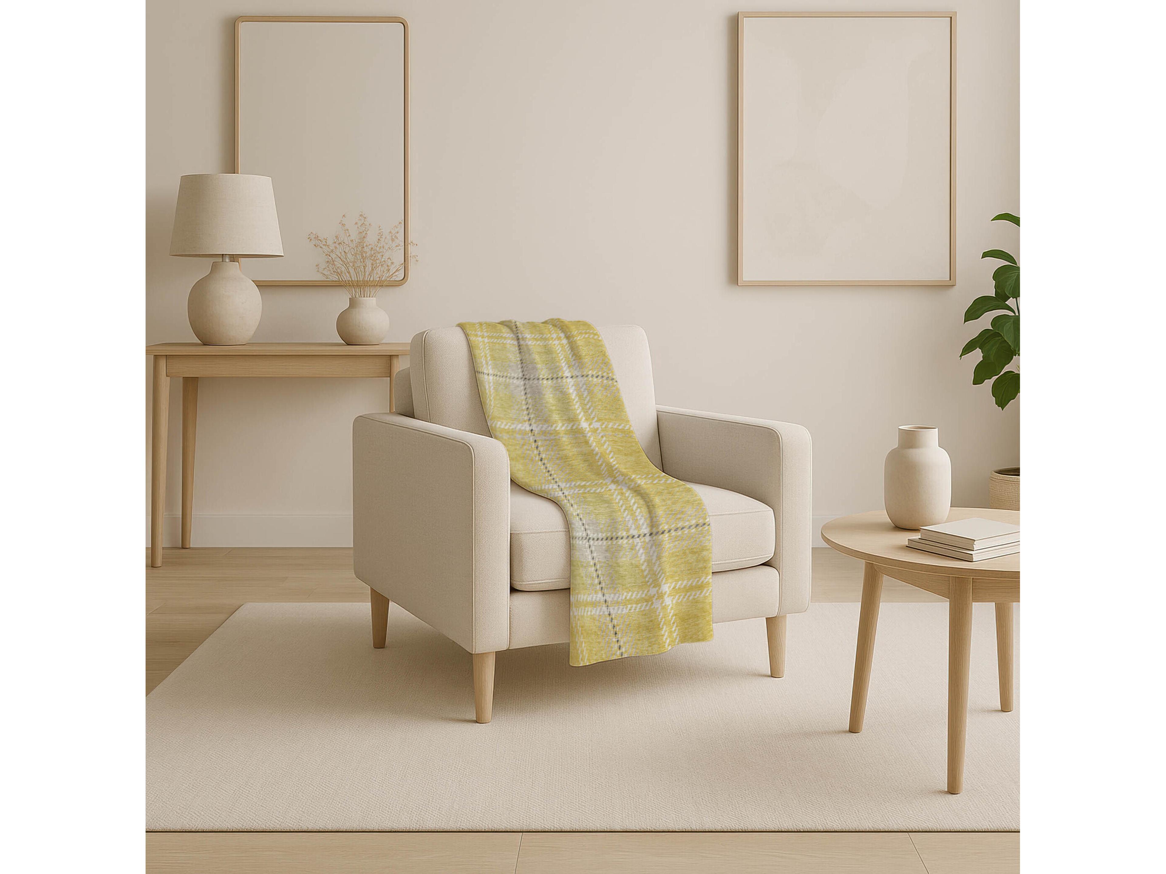 Dalyn Sherpa Gold Polyester Throw