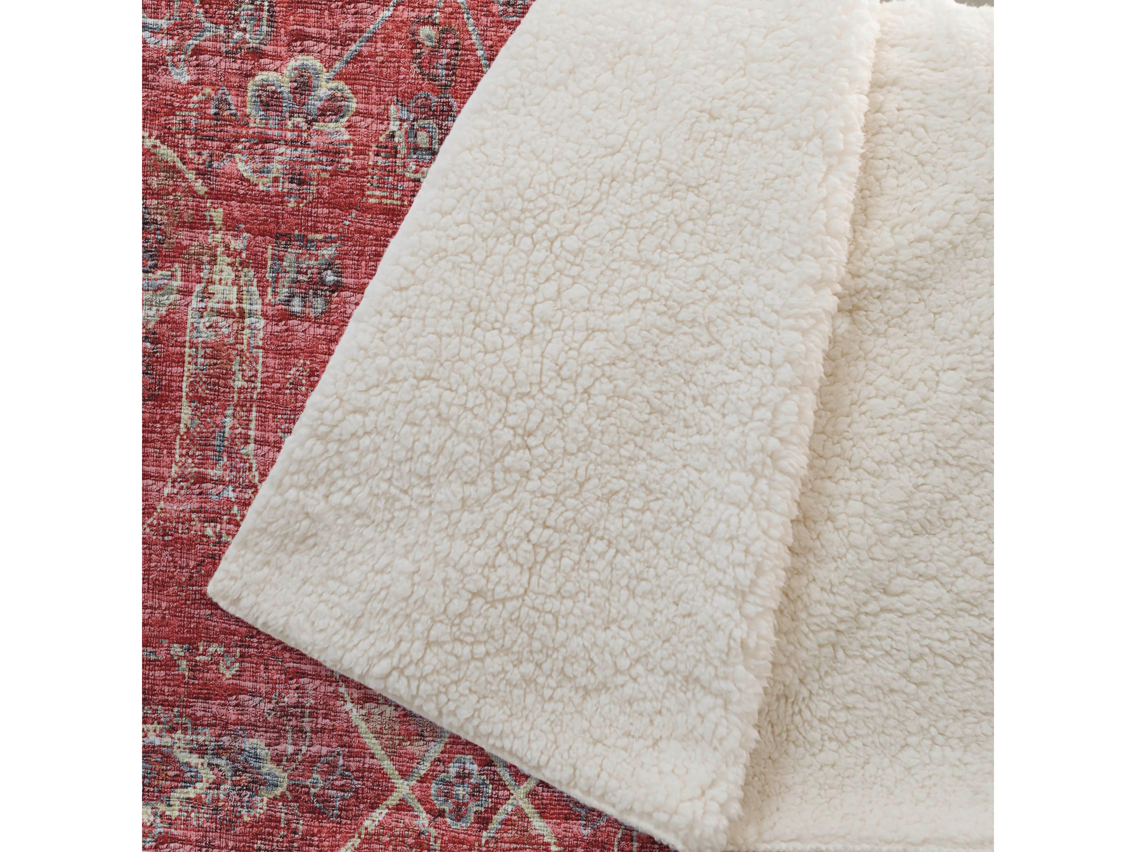 Dalyn Sherpa Red Polyester Throw