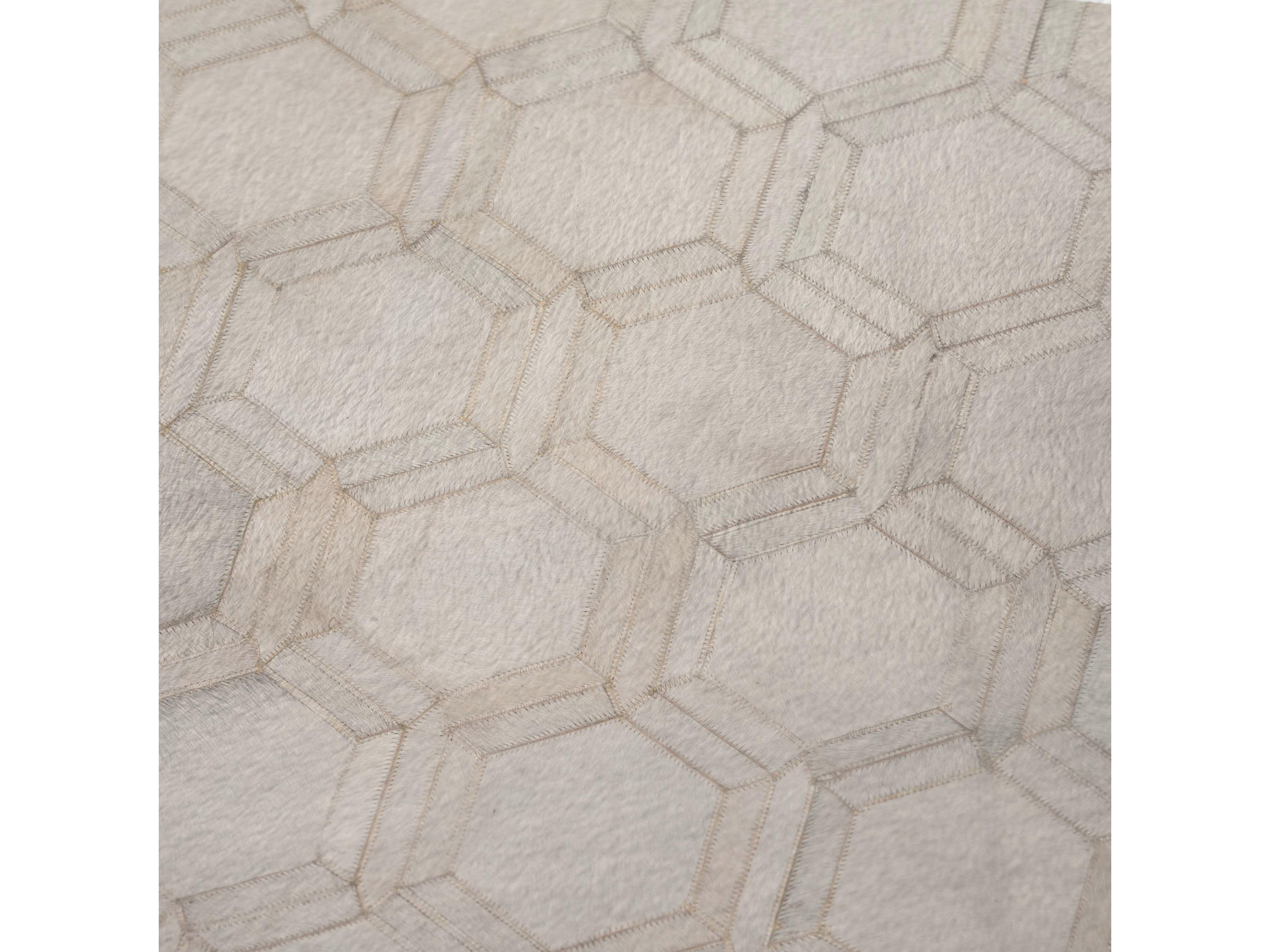 Dalyn Sherpa Ivory Polyester Throw