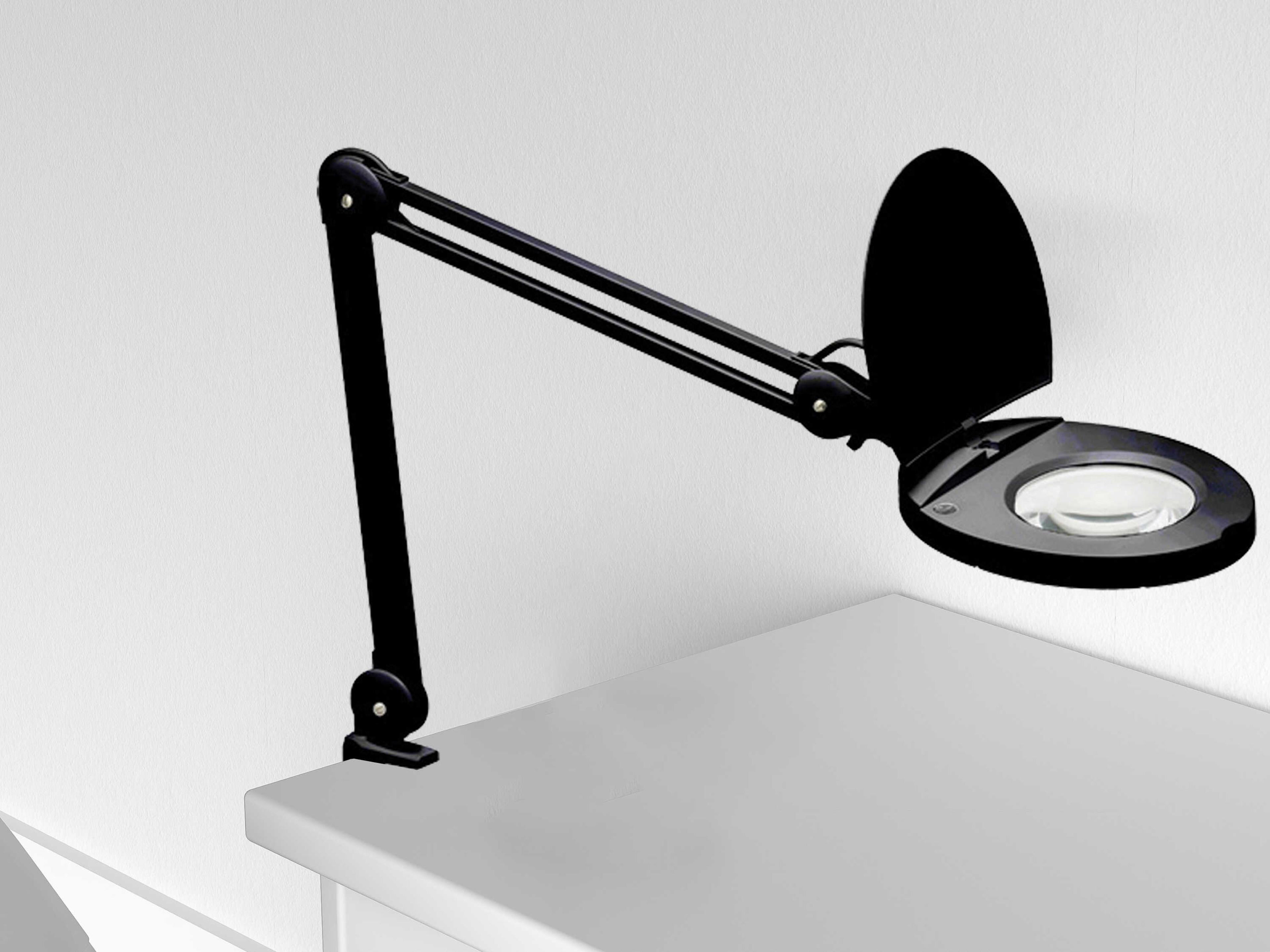 Dainolite Magnifier Black Clear Glass Desk Lamp