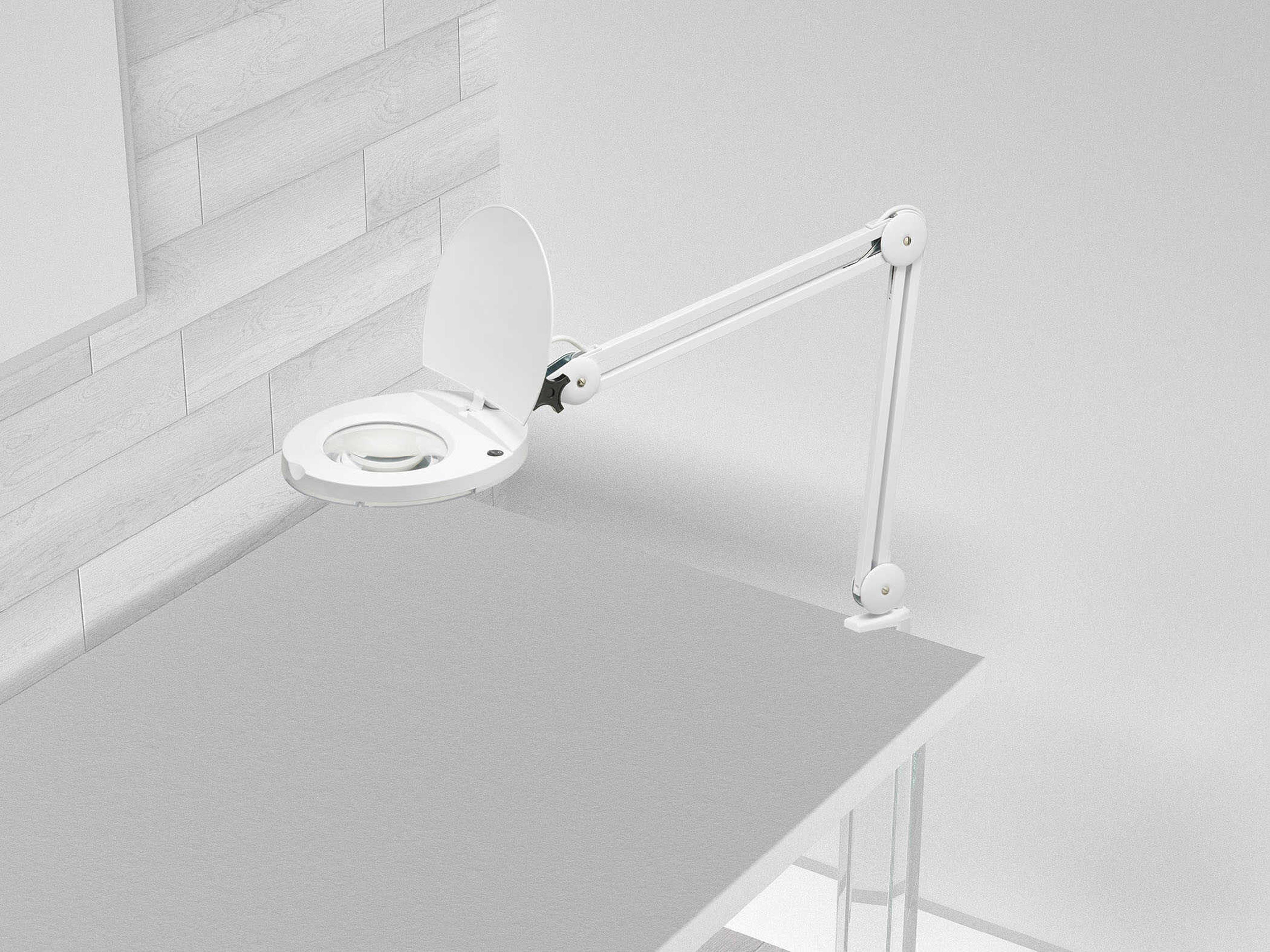 Dainolite Magnifier White Clear Glass Desk Lamp