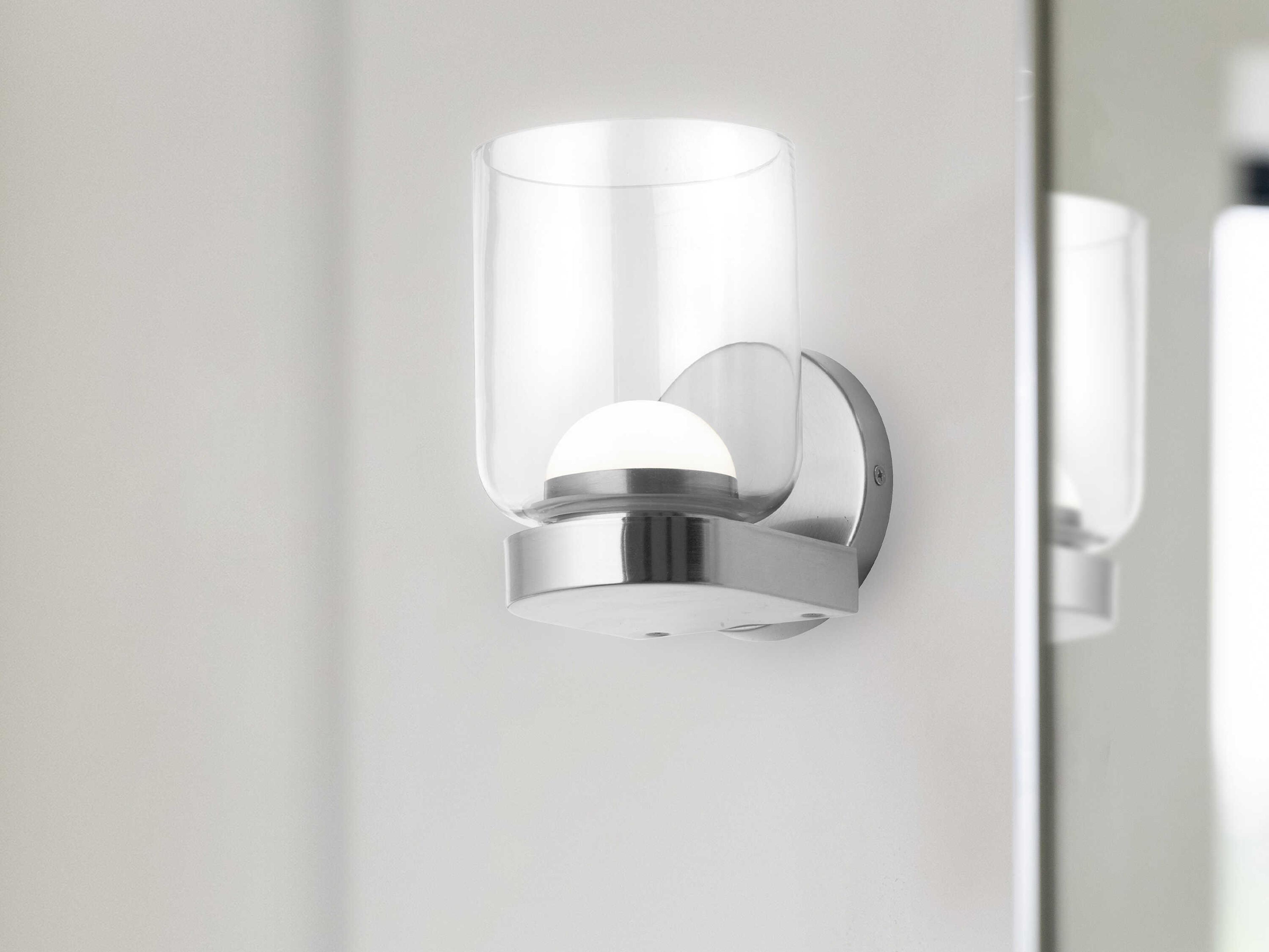 Dainolite Nadine 1-Light Polished Chrome Wall Sconce