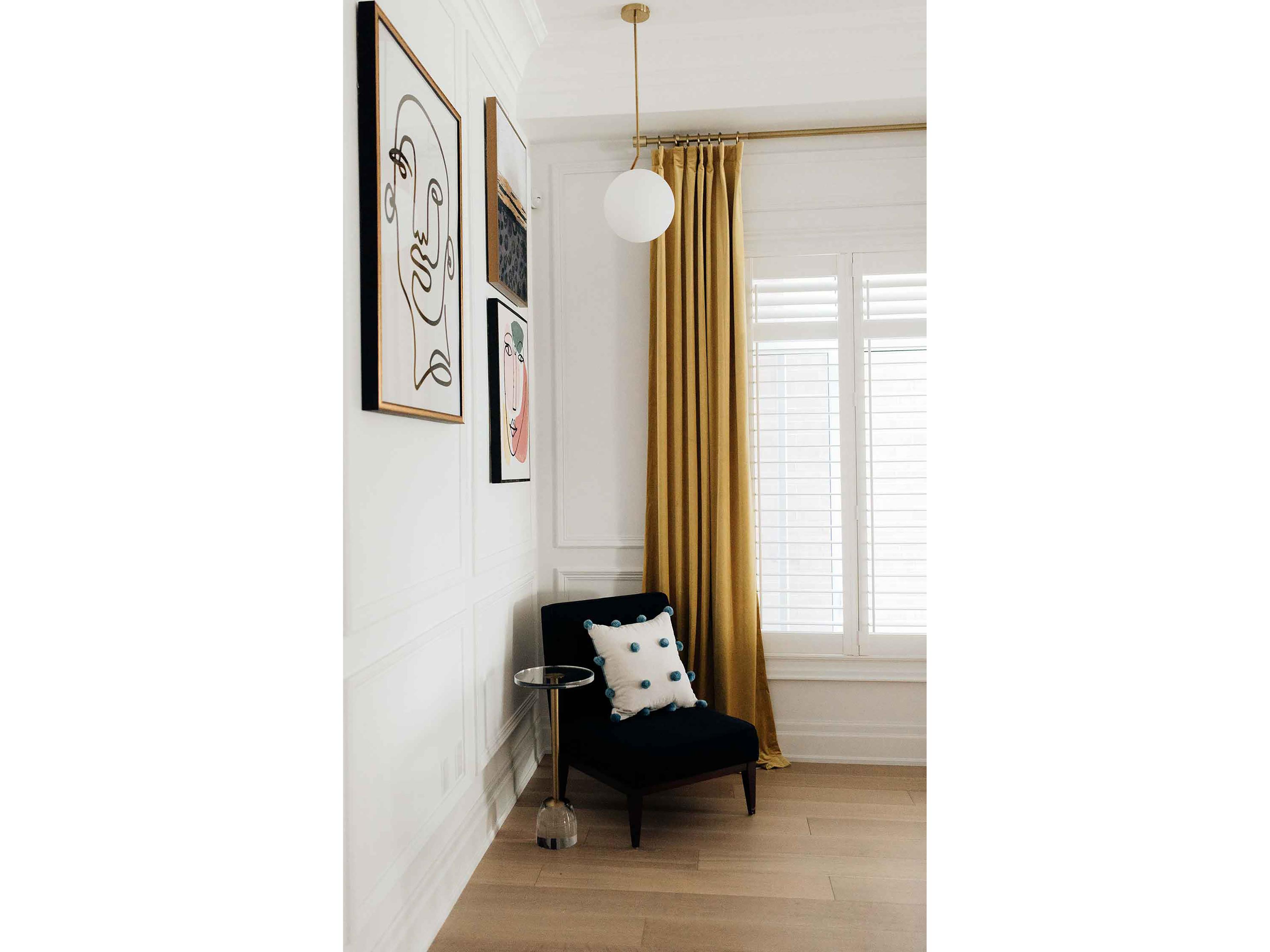 Dainolite Orion 1-Light Gold Globe Pendant