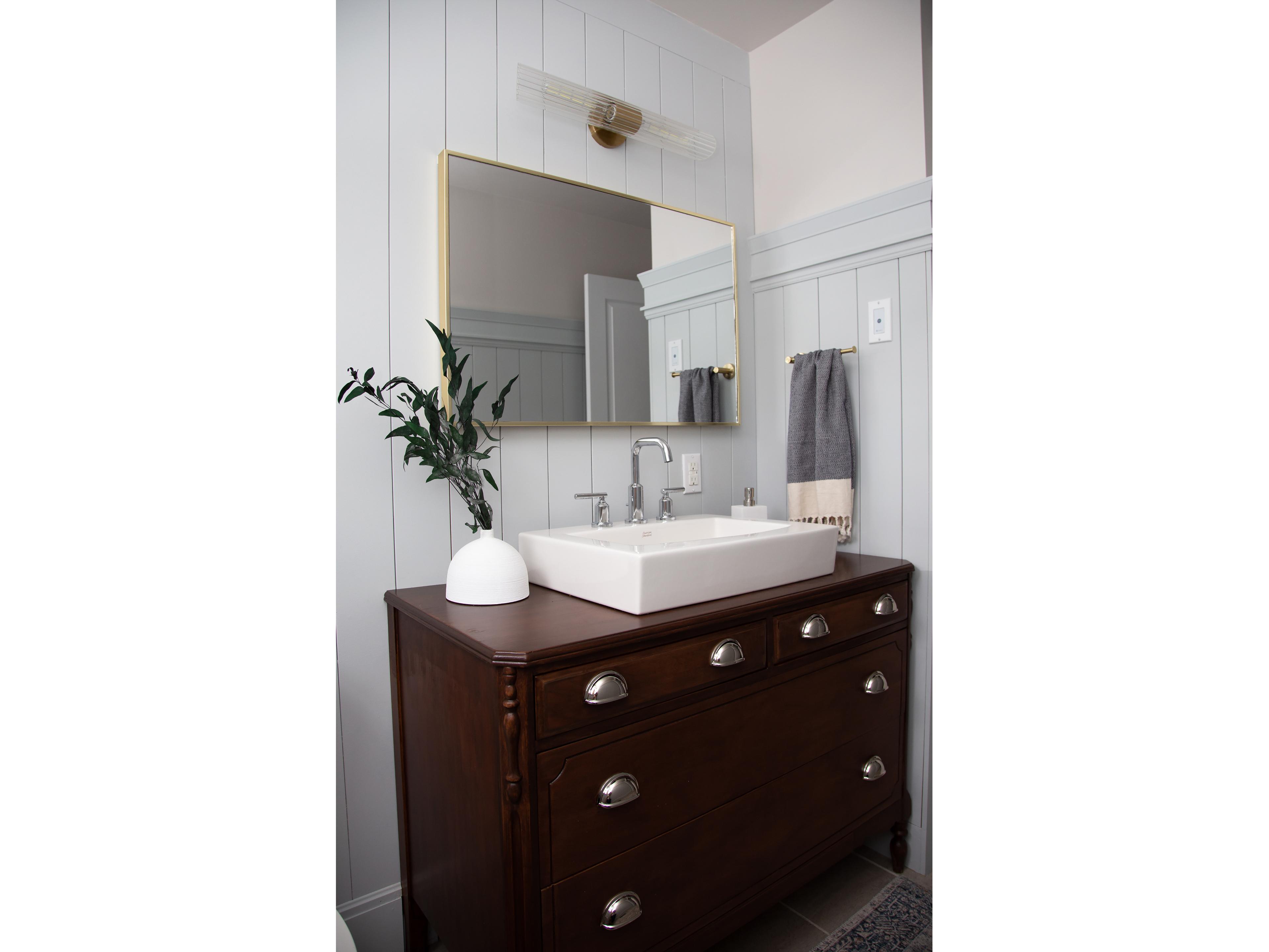 Dainolite Samantha 2-Light Aged Brass Vanity Light