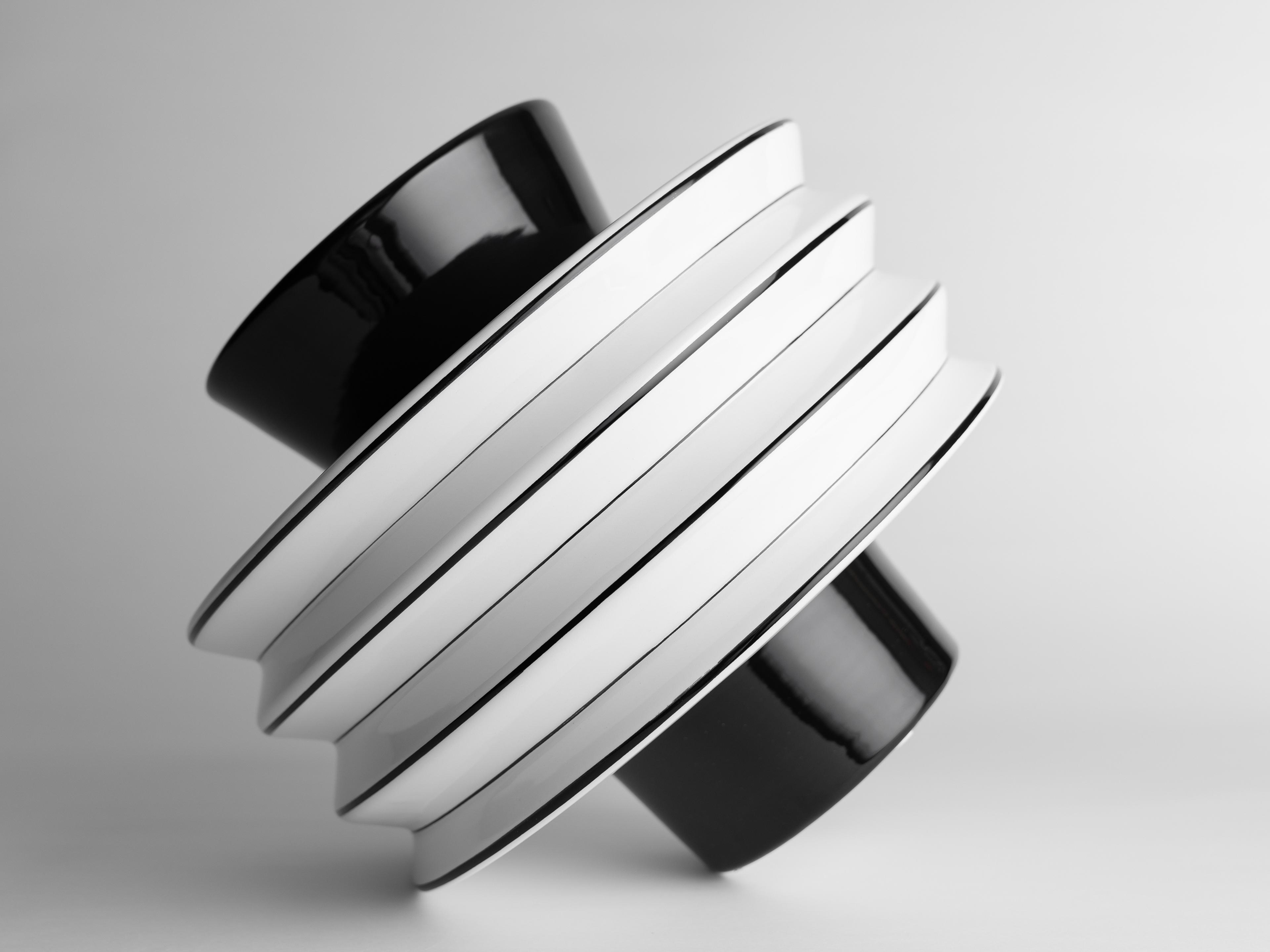 Driade Linde Burkhardt White & Black Vase