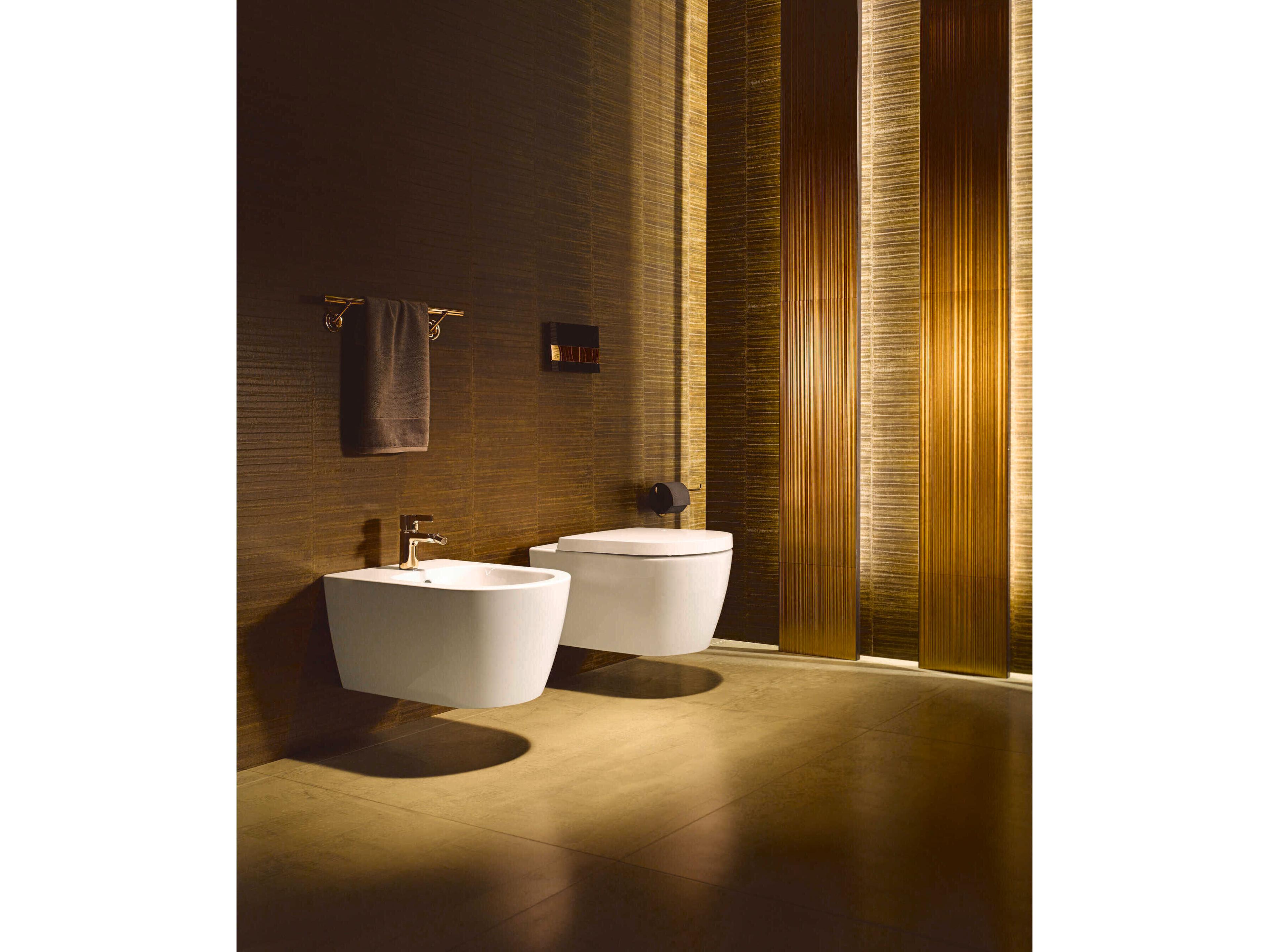 Duravit Me By Starck 15'' Elongated White Toilet Seat - Soft closure