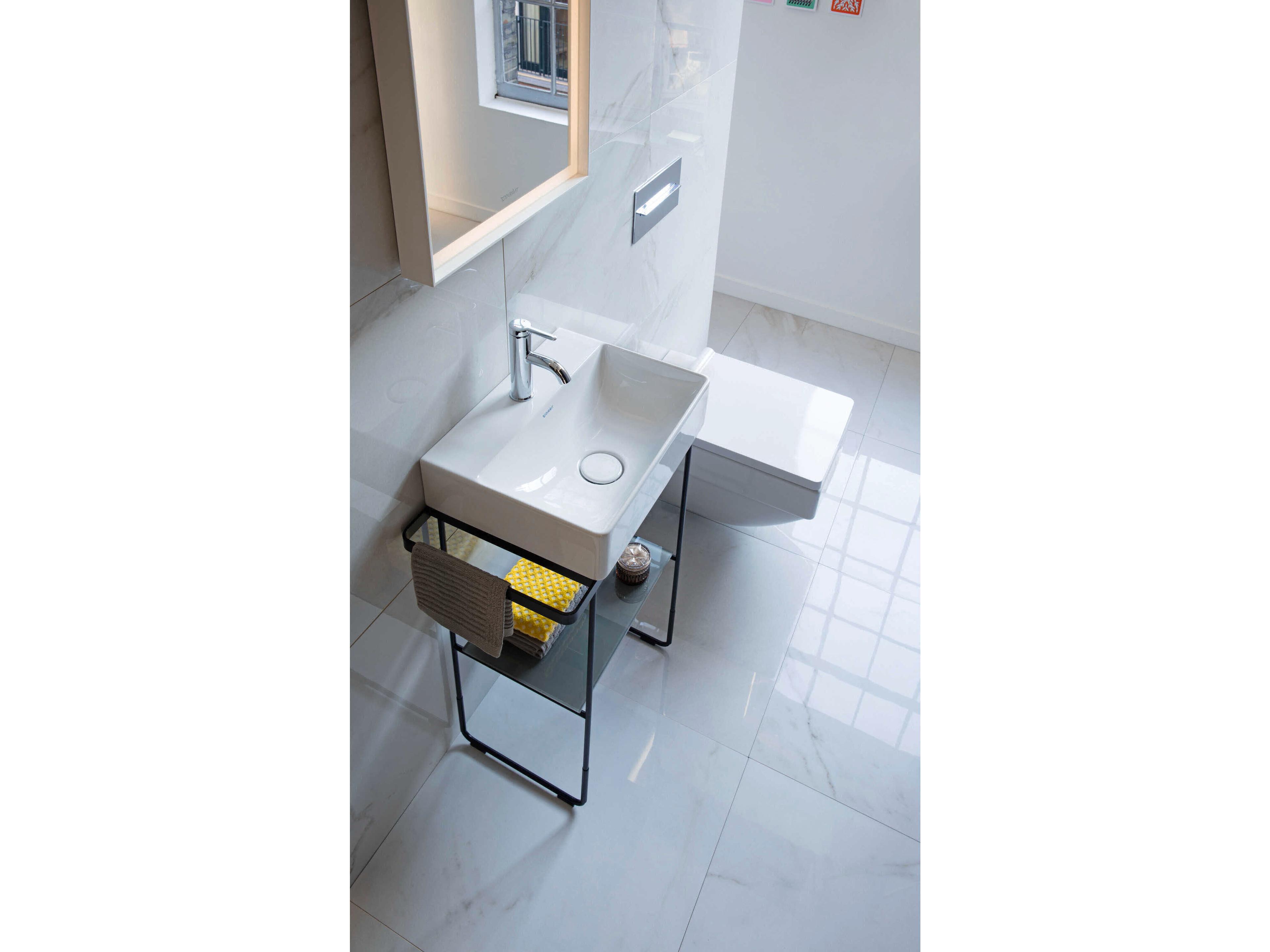 Duravit Vero 15'' White Toilet Seat - Soft Closure