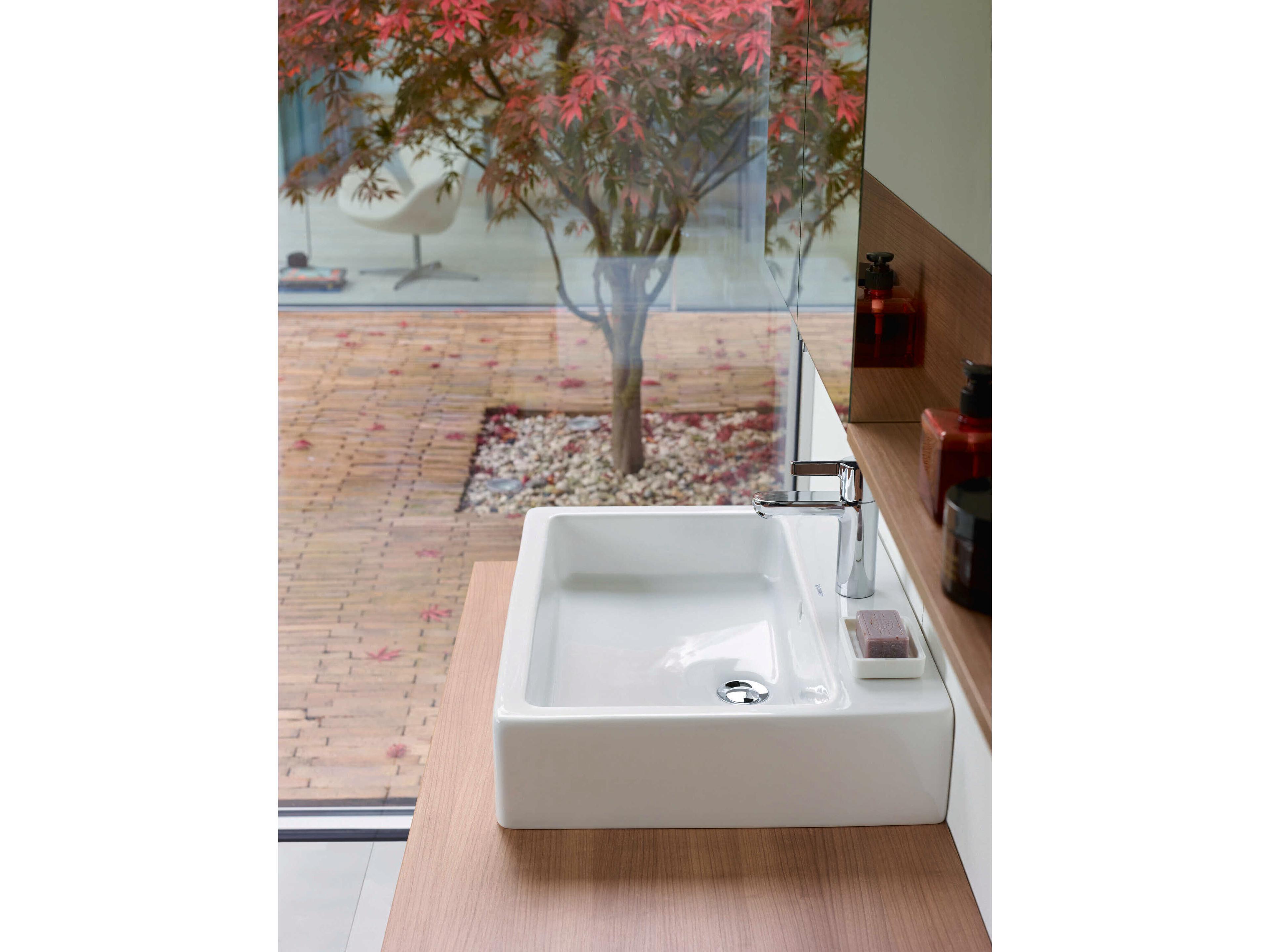 Duravit Vero 23'' Ceramic White High Gloss Sink with 3 Faucet Hole