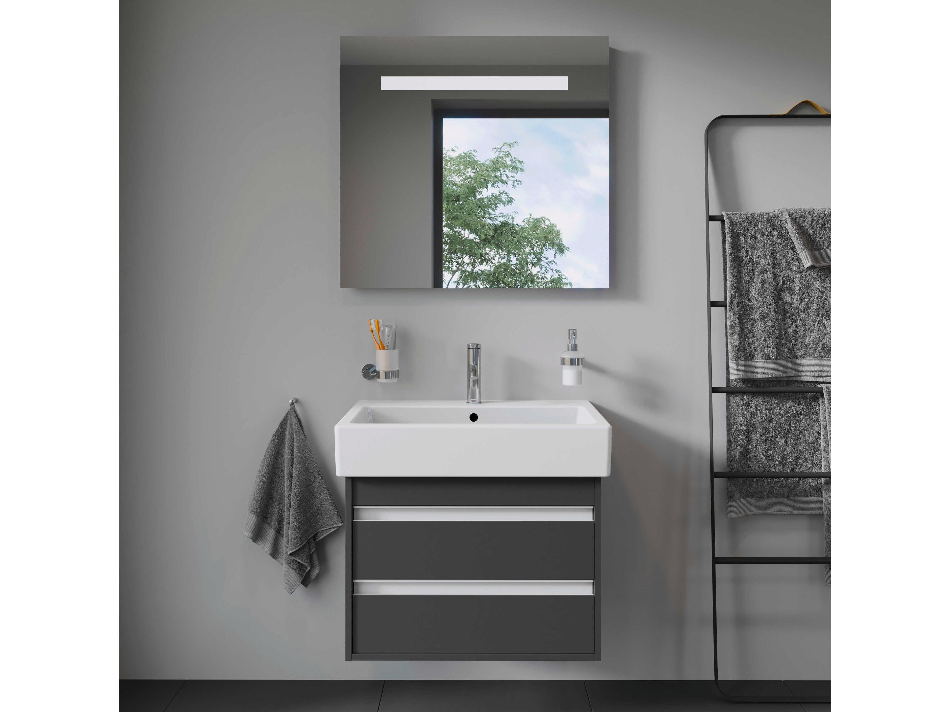 Duravit Vero 28'' Ceramic White High Gloss Sink with 1 Faucet Hole