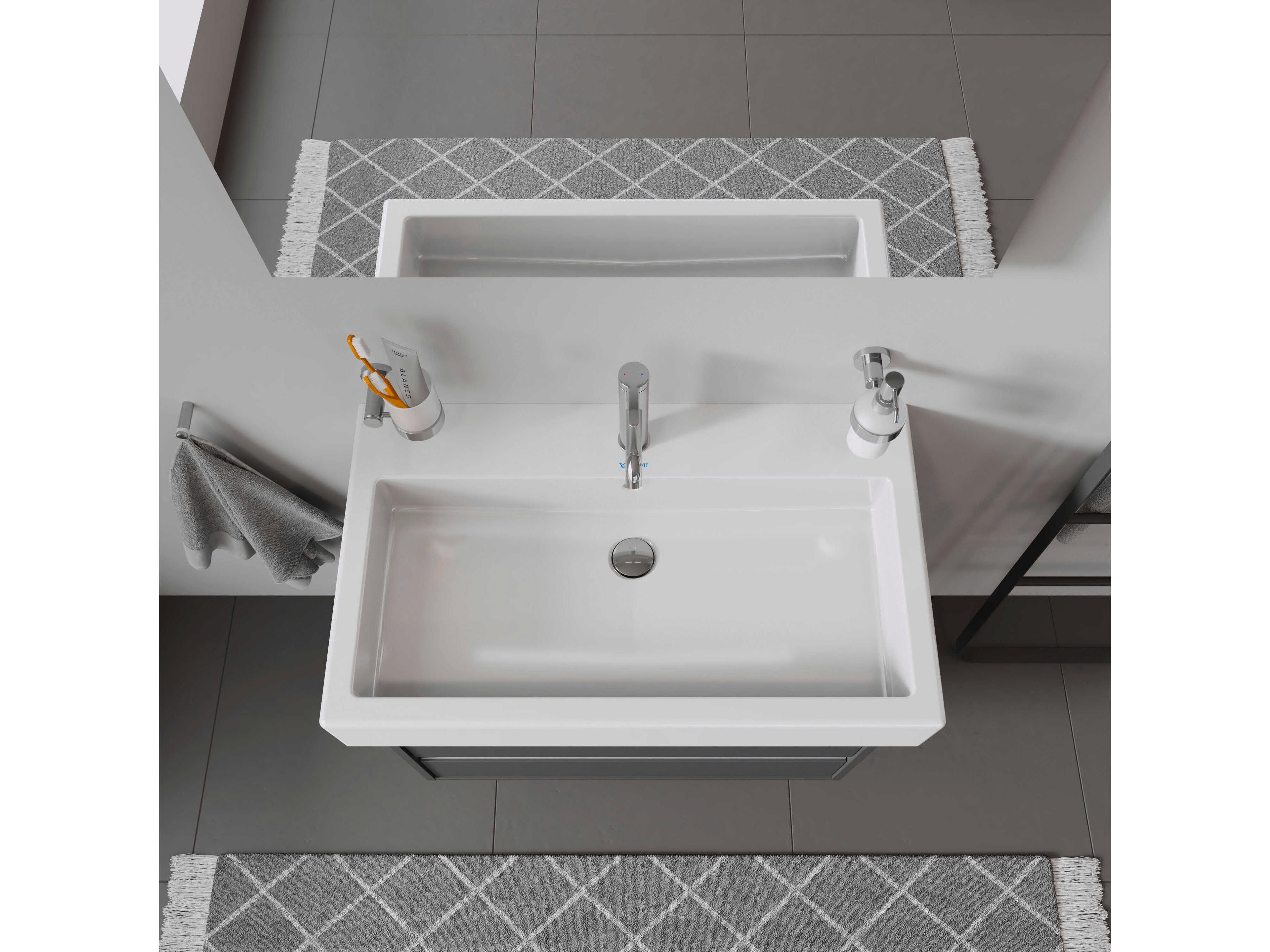 Duravit Vero 32'' Ceramic White High Gloss Sink with 1 Faucet Hole