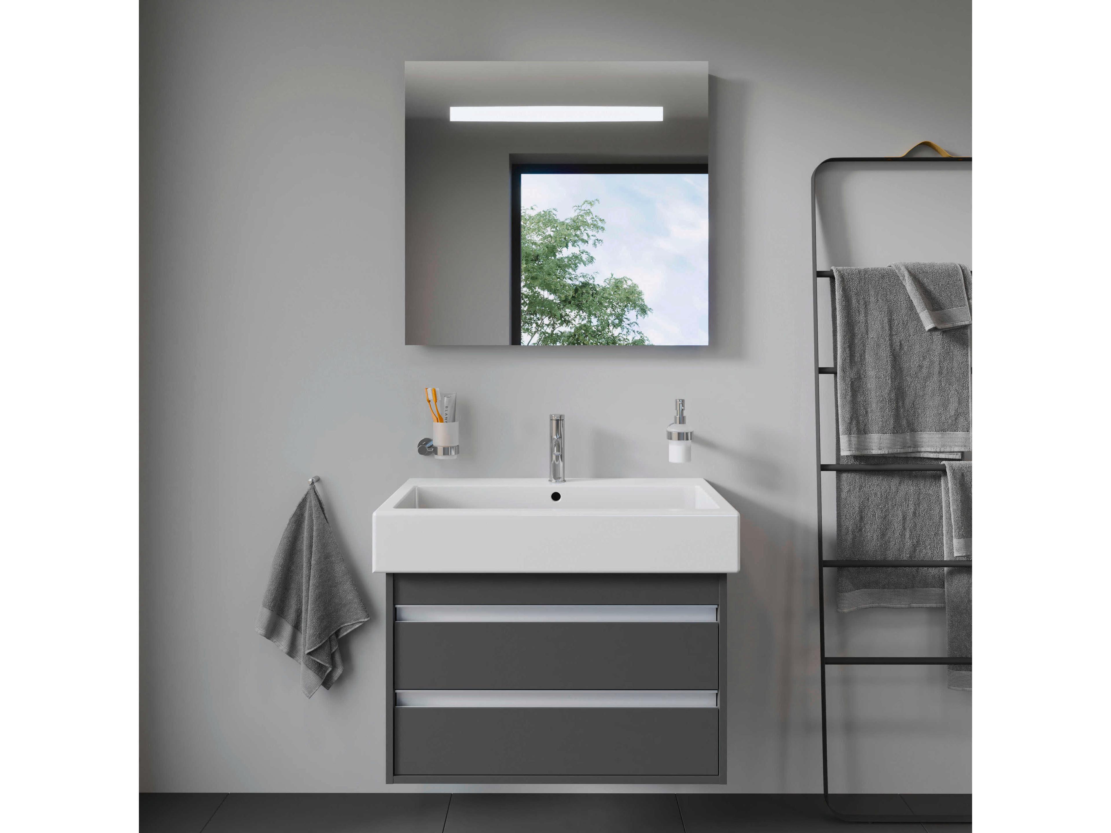 Duravit Vero 32'' Ceramic White High Gloss Sink with 1 Faucet Hole