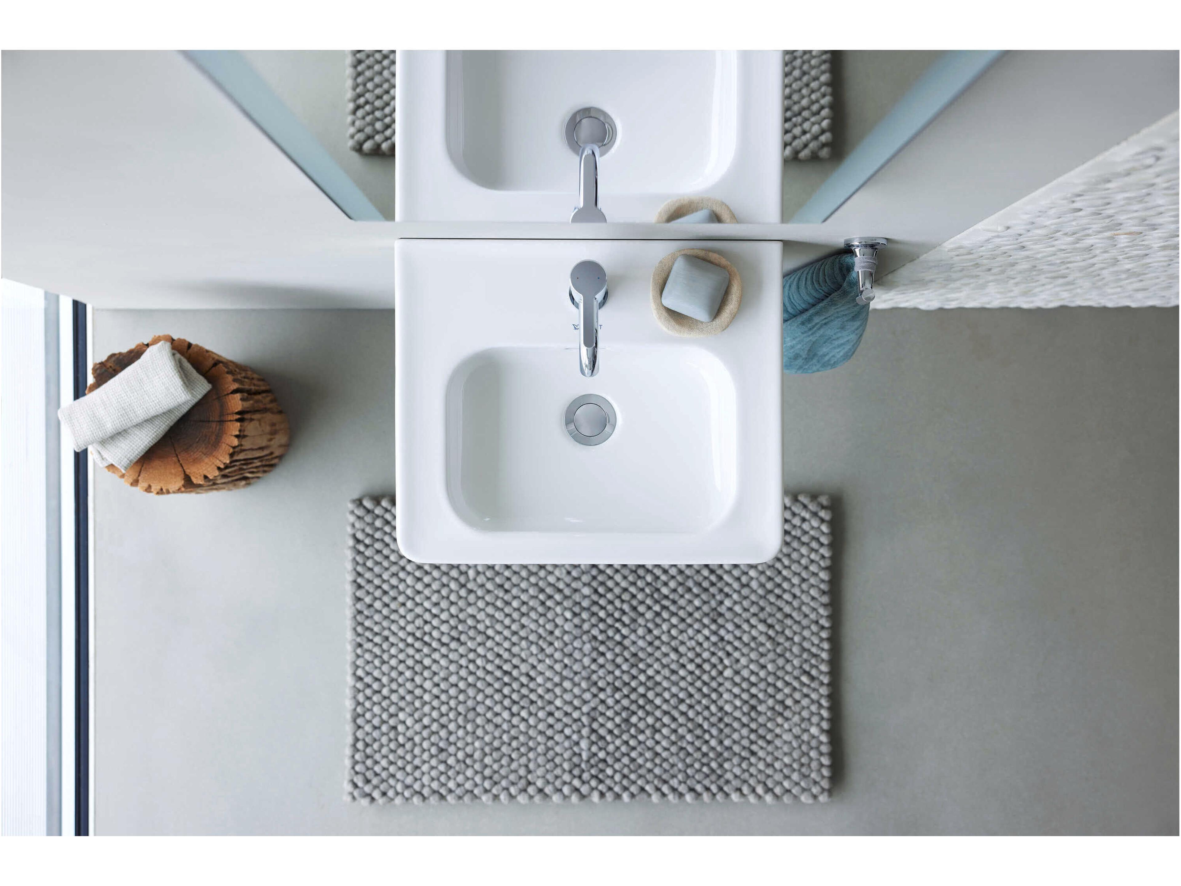 Duravit Soleil By Starck 18'' Ceramic White High Gloss Hand Sink with 1 Faucet Hole